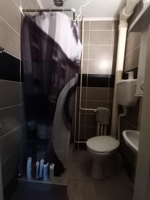 Exit apartman 2