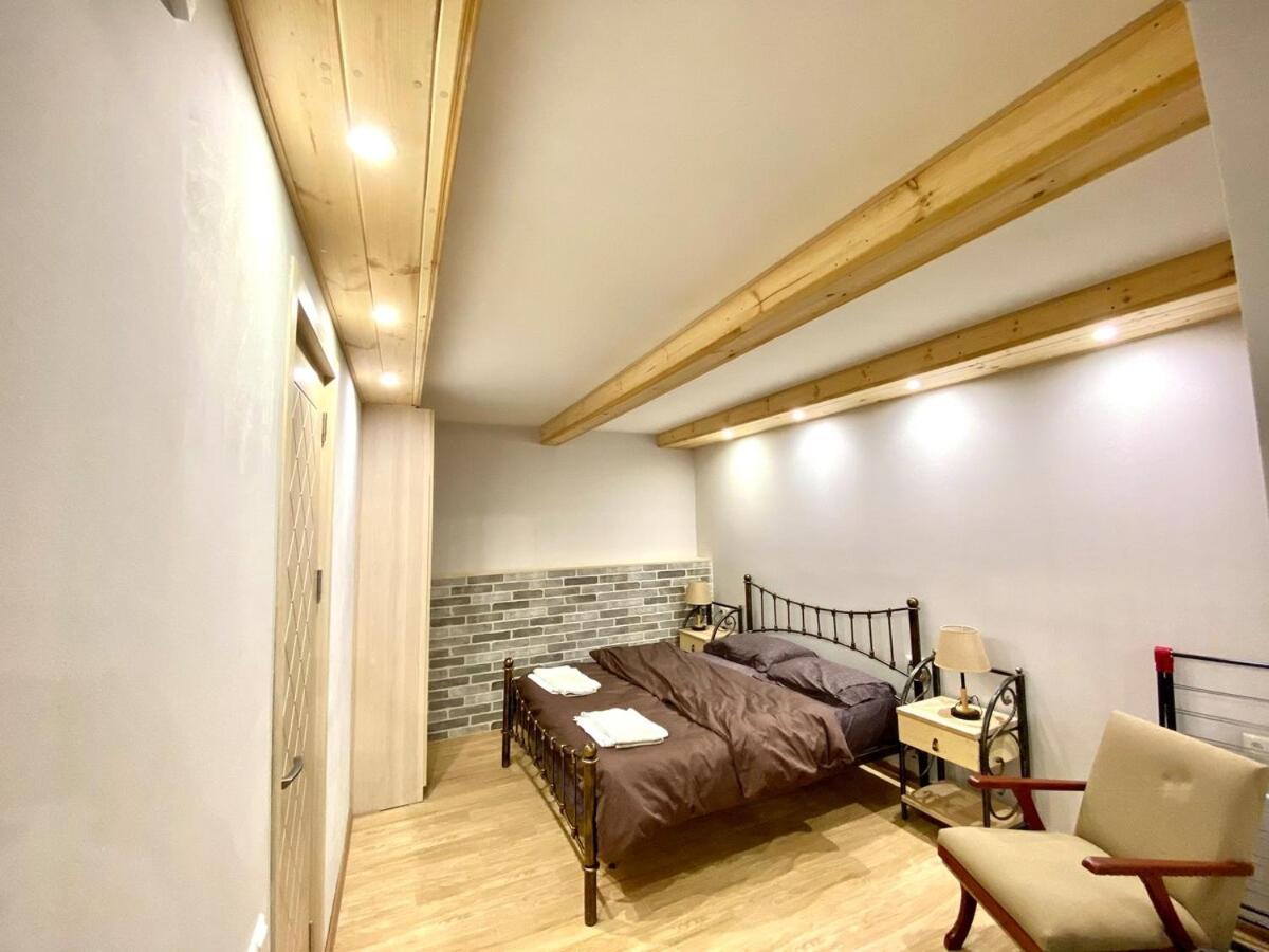 Cozy Apartment in the Center of Tbilisi
