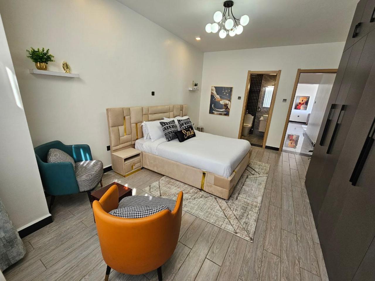 Floresther Residency