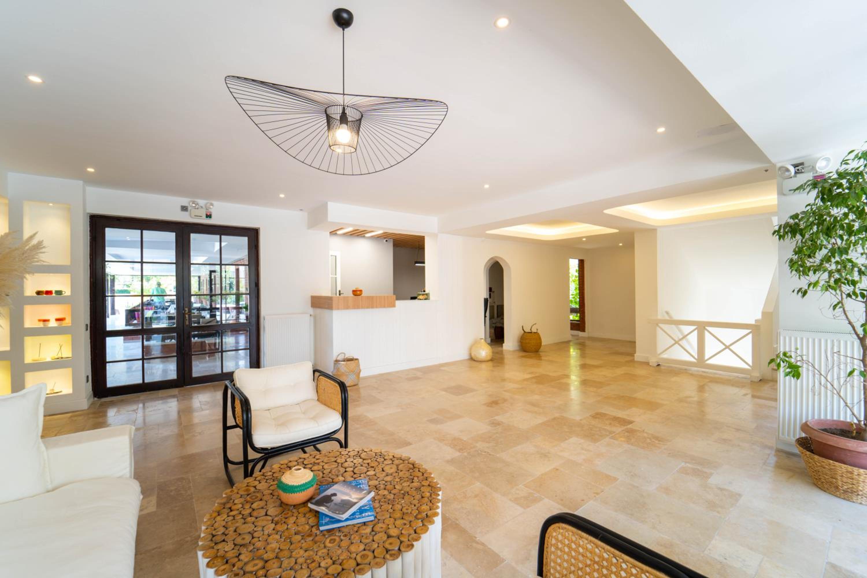 Hotel Club-E  --> Club-E Otel - Image 53