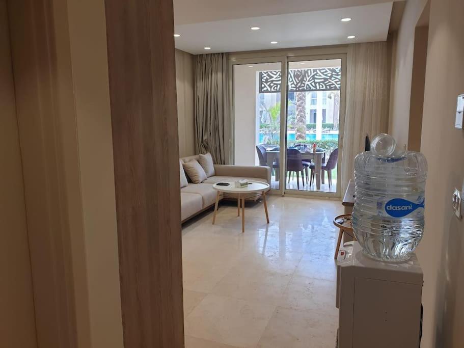 Mangroovy - Delicate 1BR Ground floor by the Pool view 5