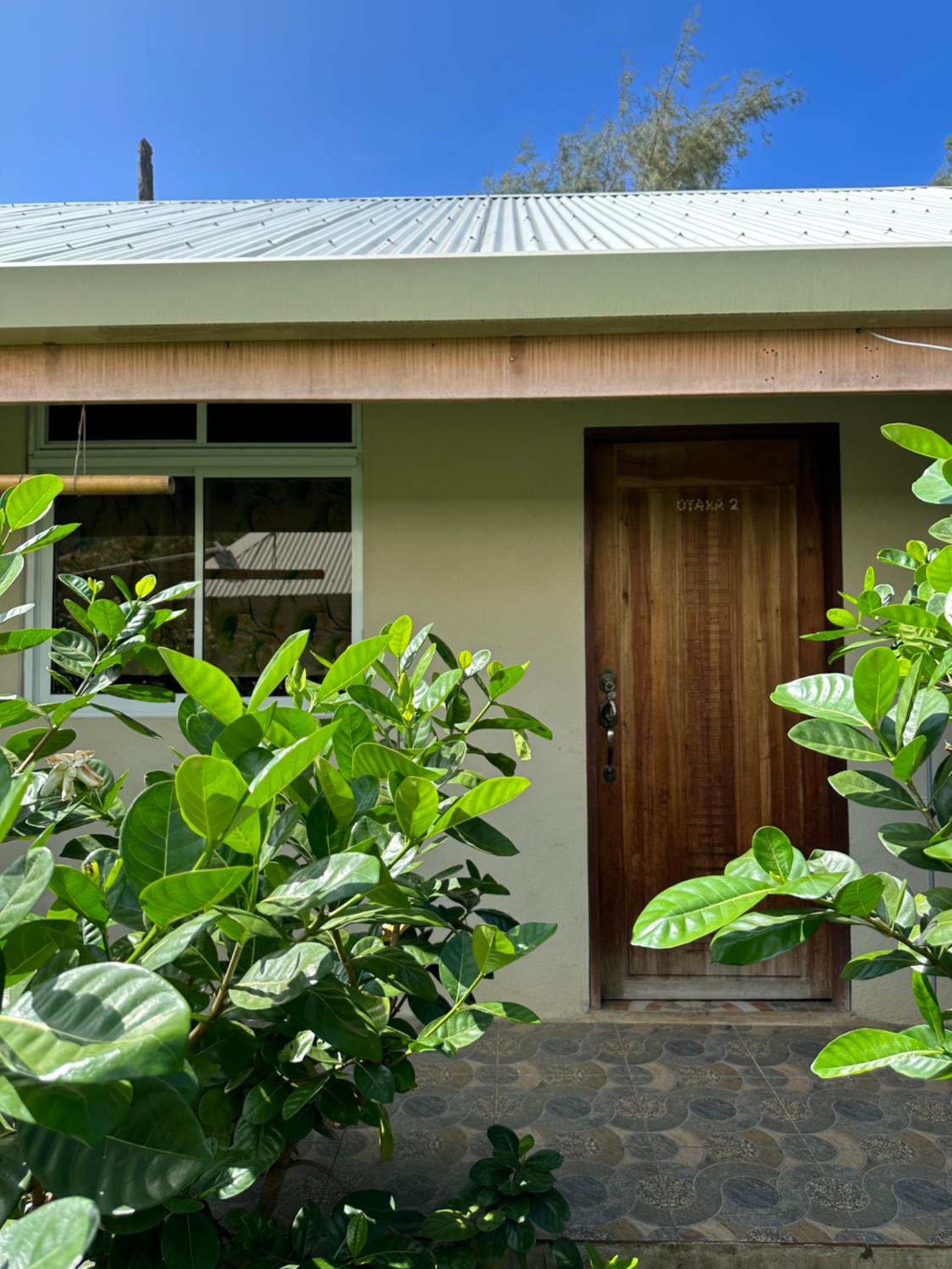 Vaiotaha Lodge