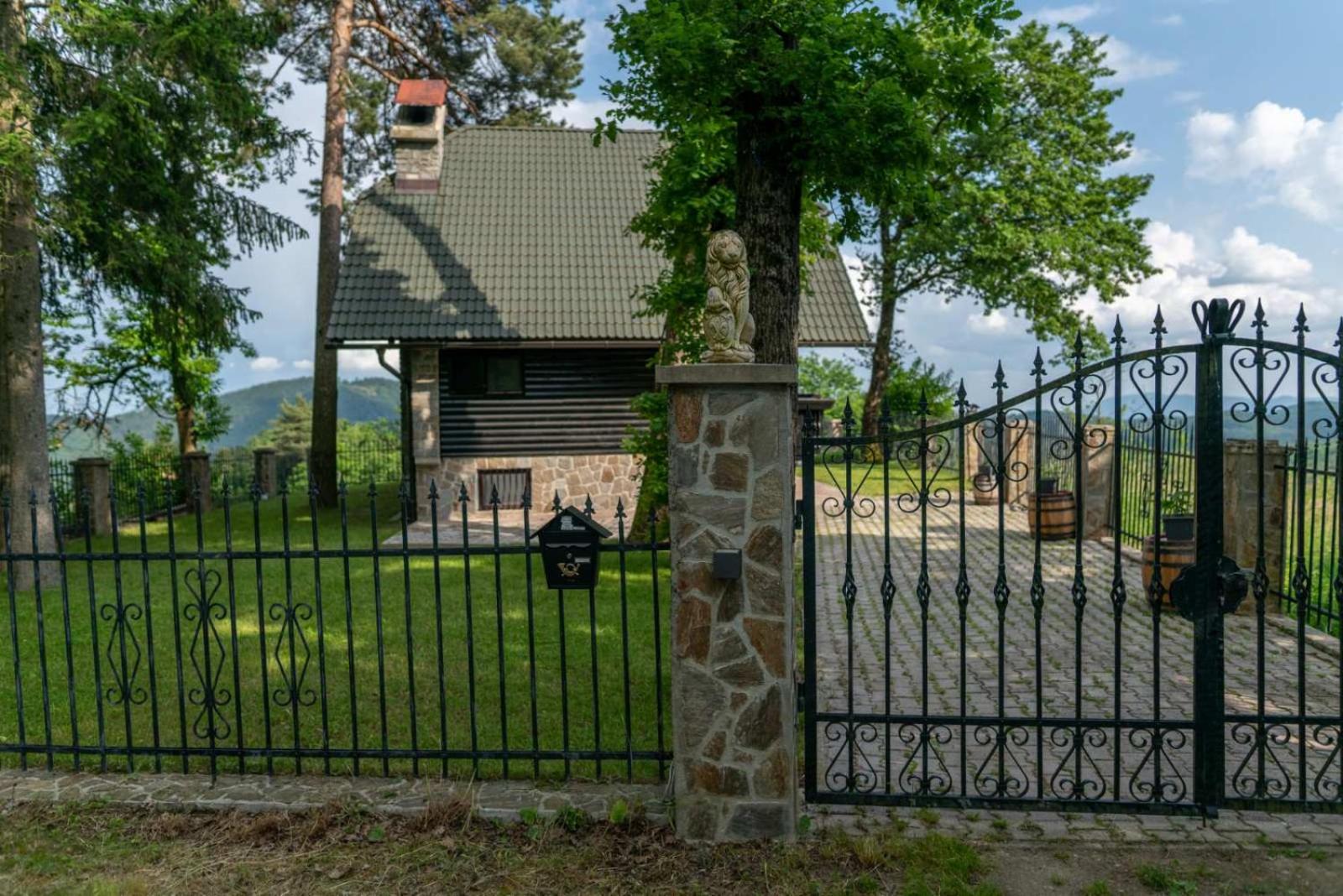 VILA HELENA view 5
