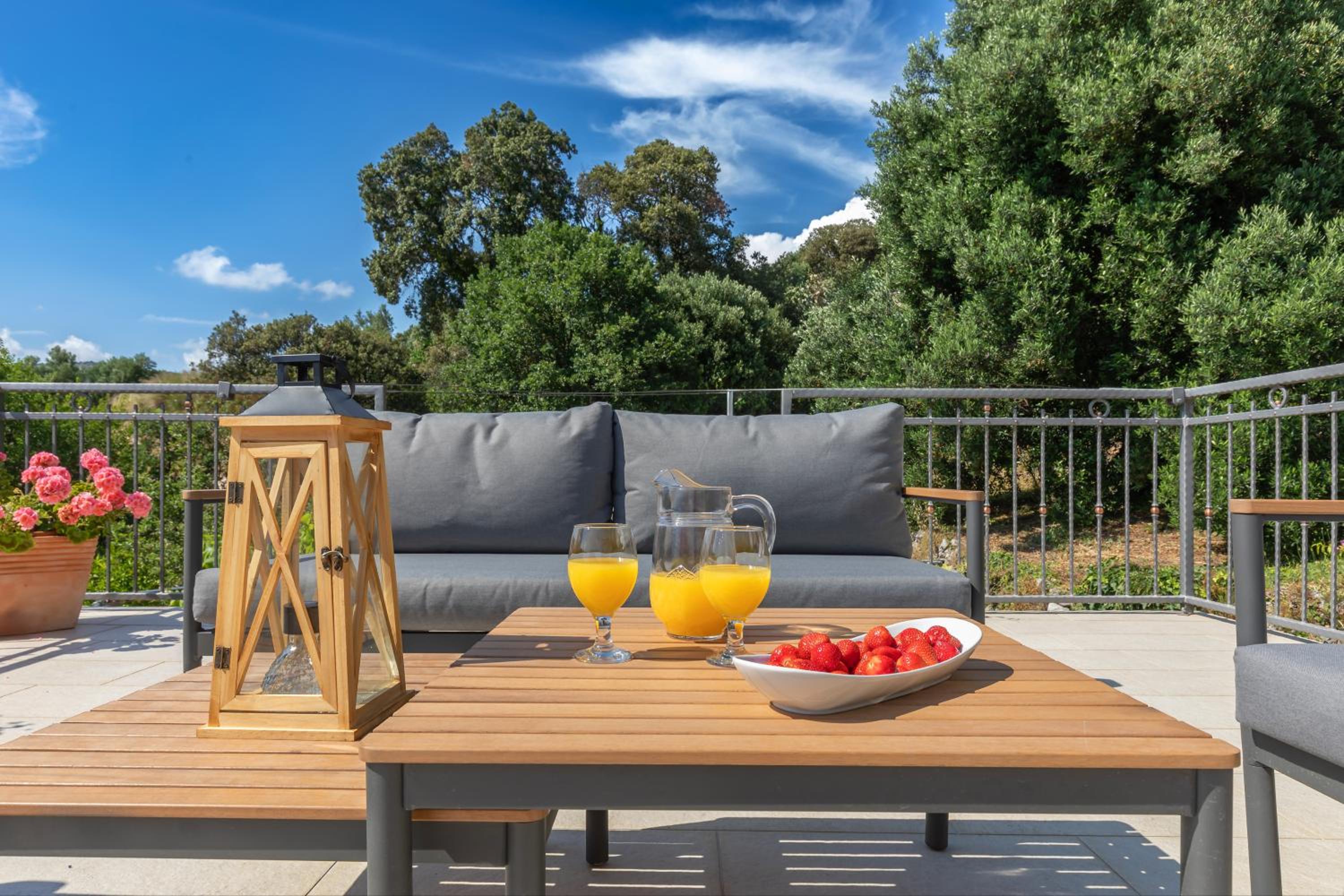balance & terrace