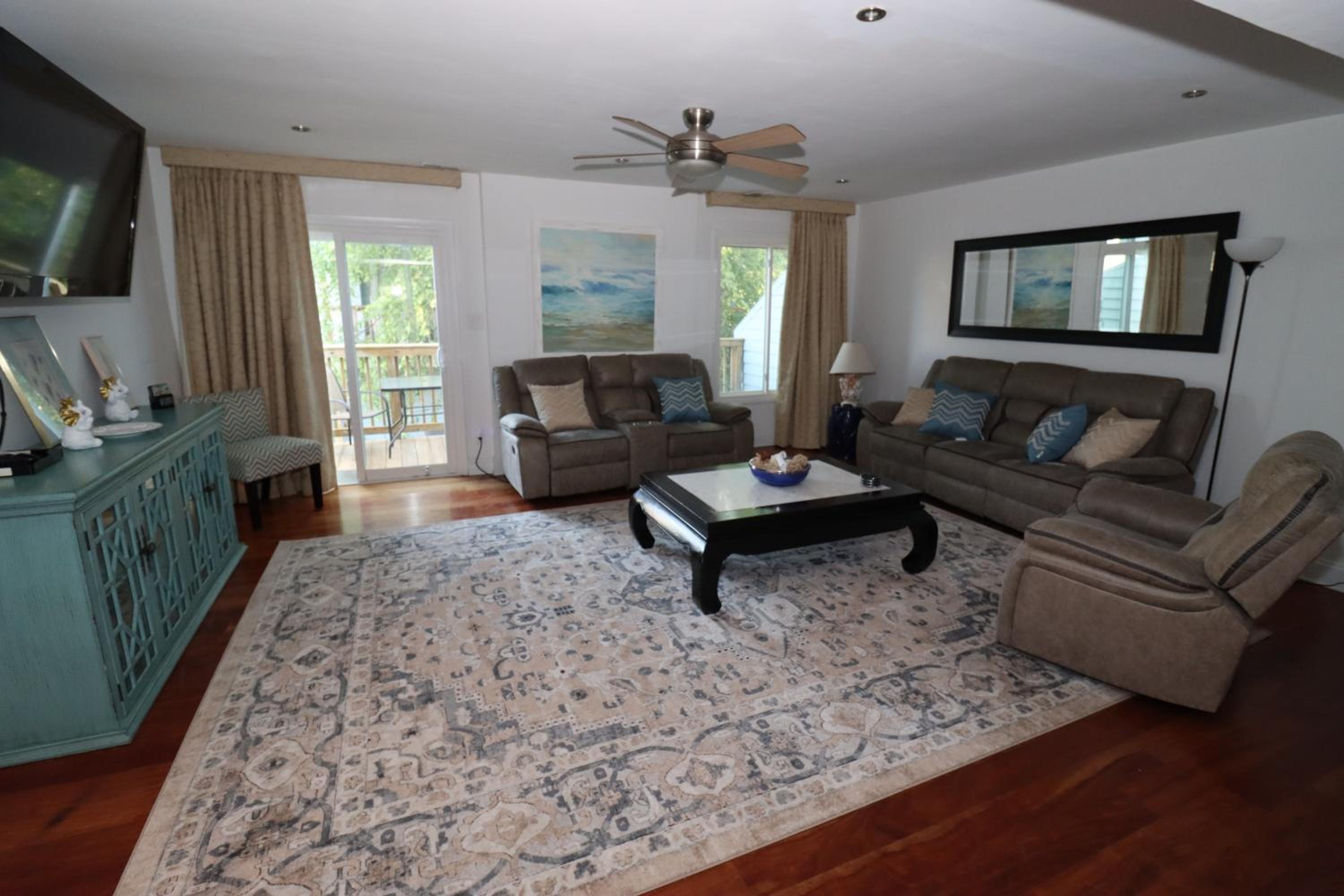 Beach Luxury Townhouse view 3