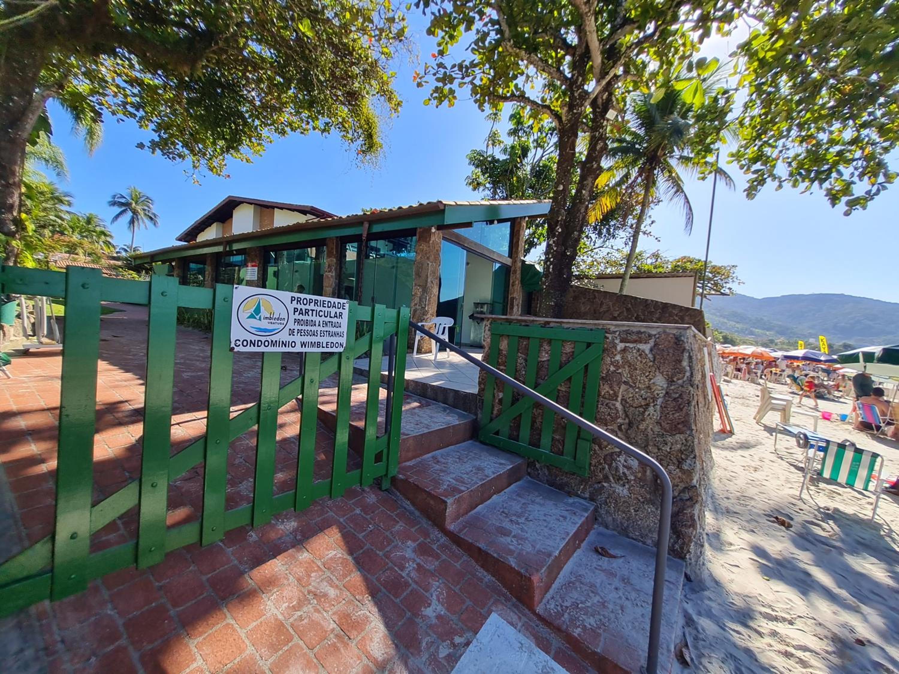 Apartamento - Cond. Winbledon - Praia Toninhas