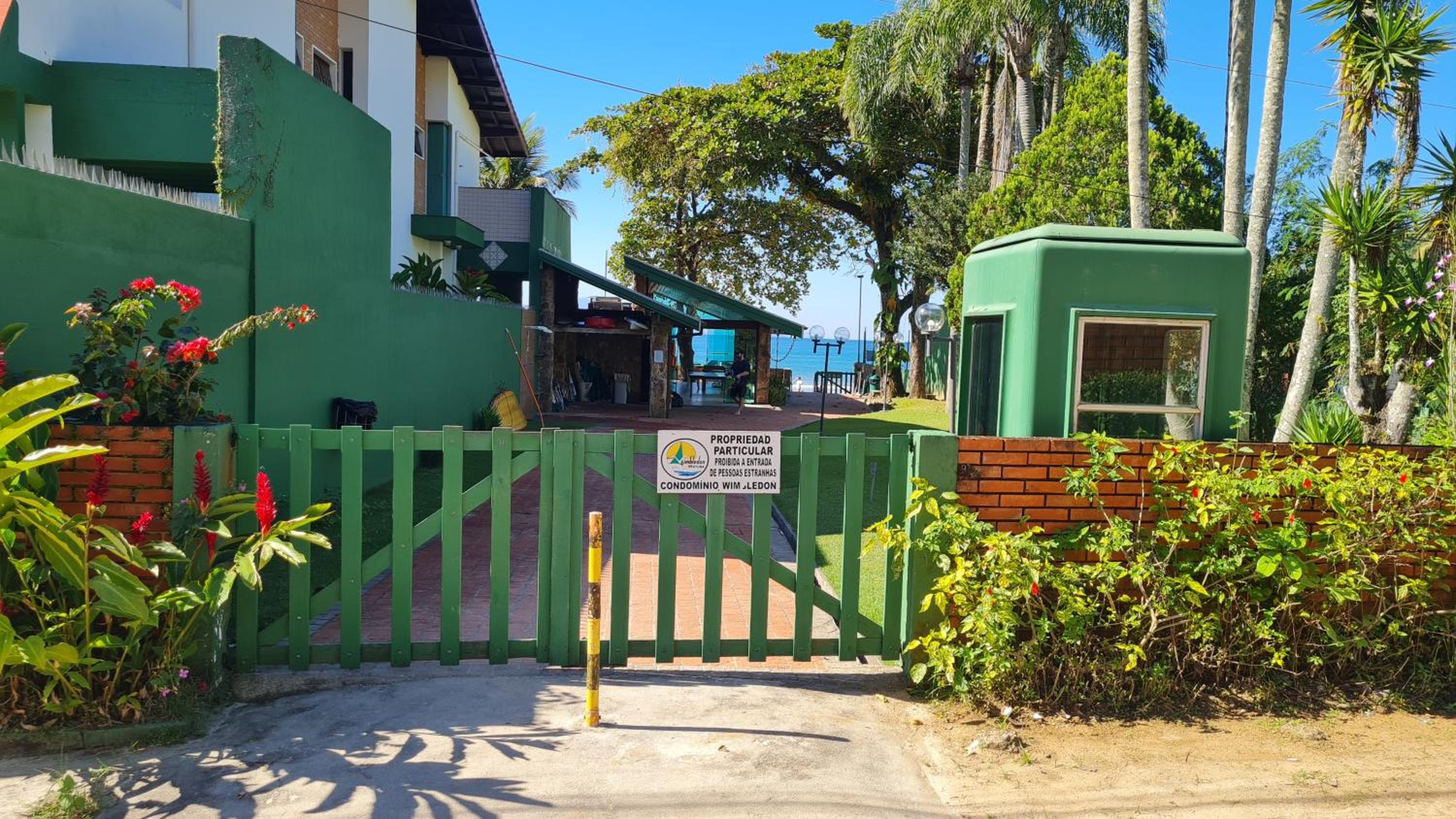 Apartamento - Cond. Winbledon - Praia Toninhas