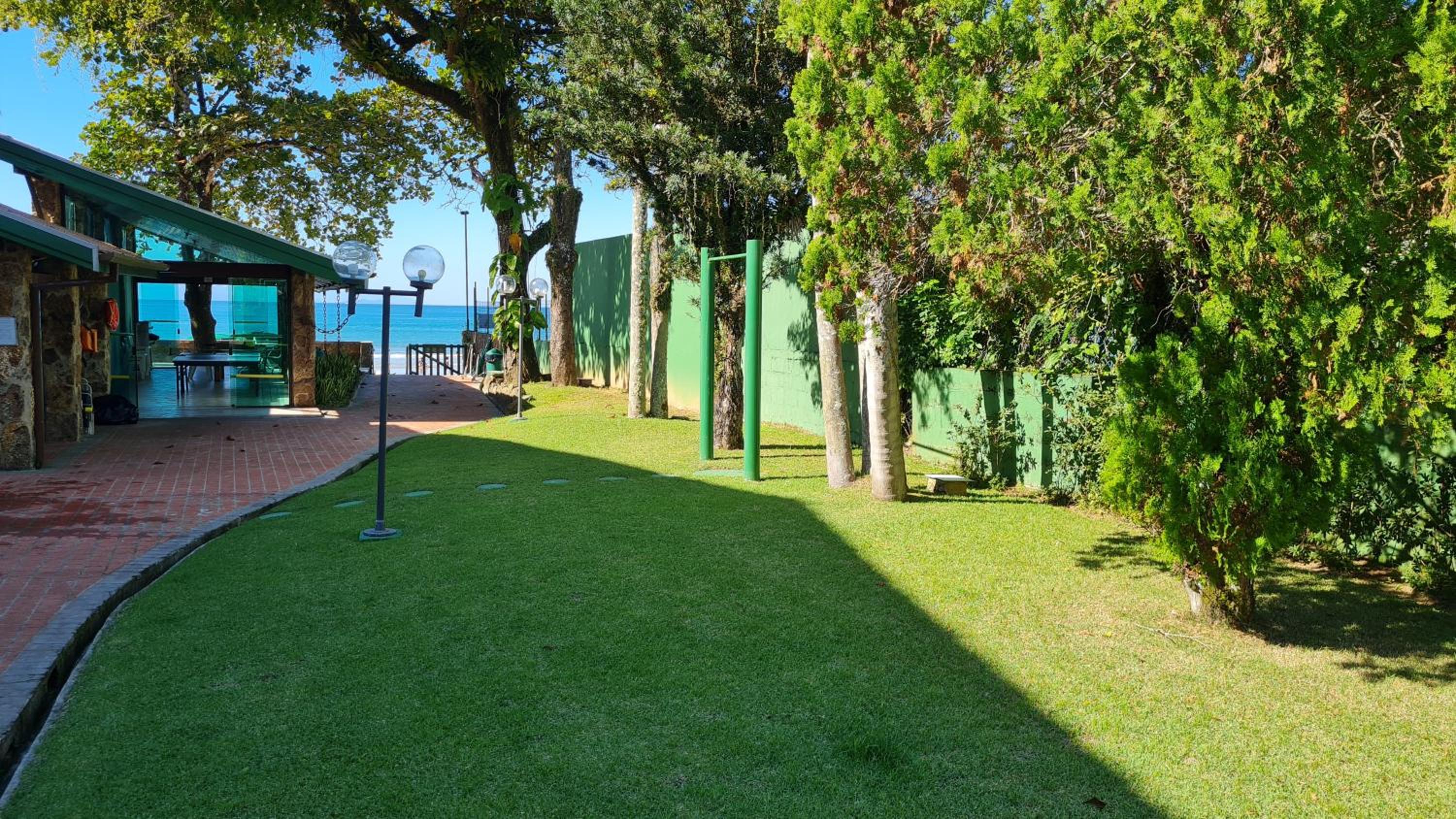Apartamento - Cond. Winbledon - Praia Toninhas