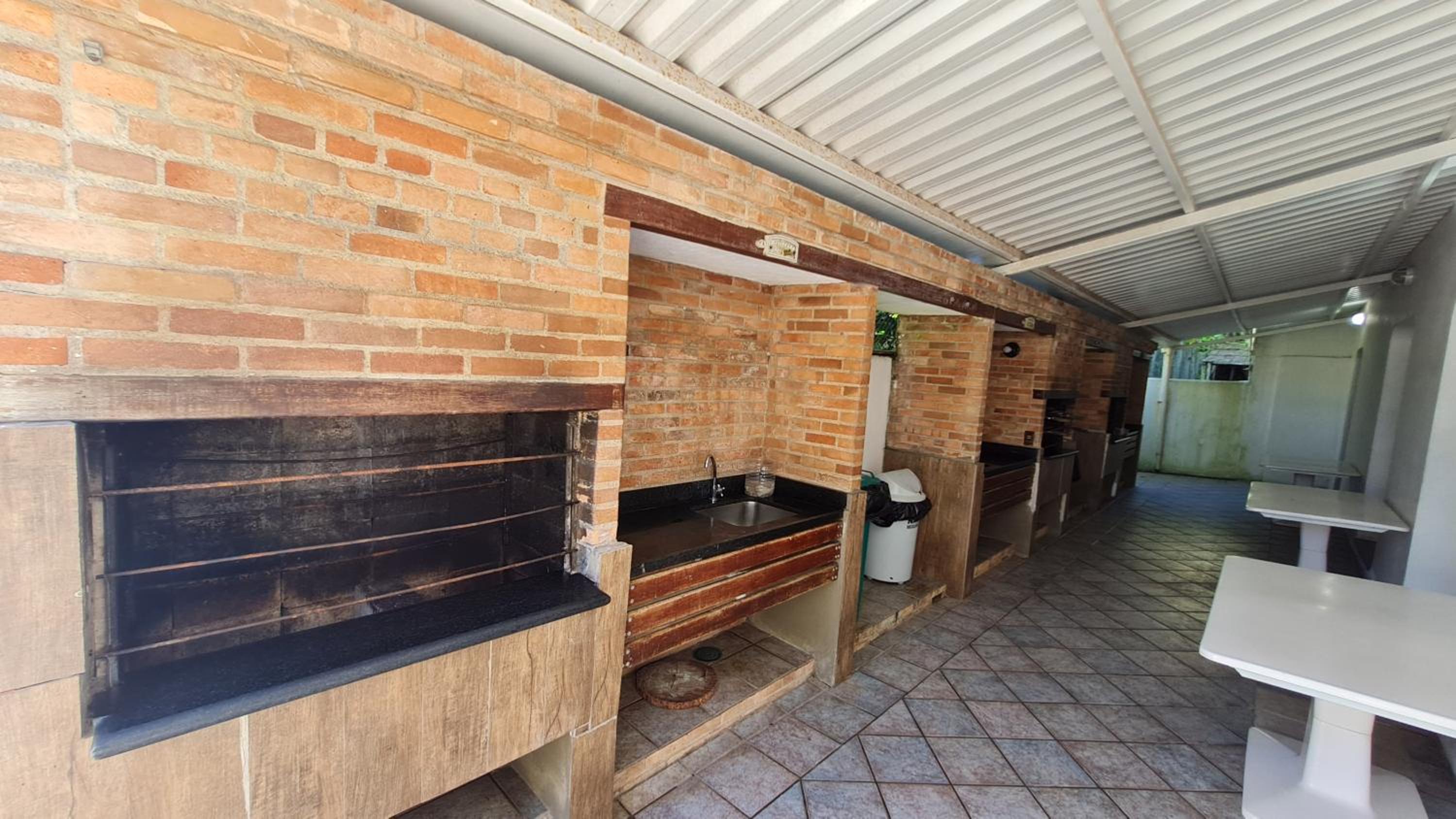 Apartamento - Cond. Winbledon - Praia Toninhas