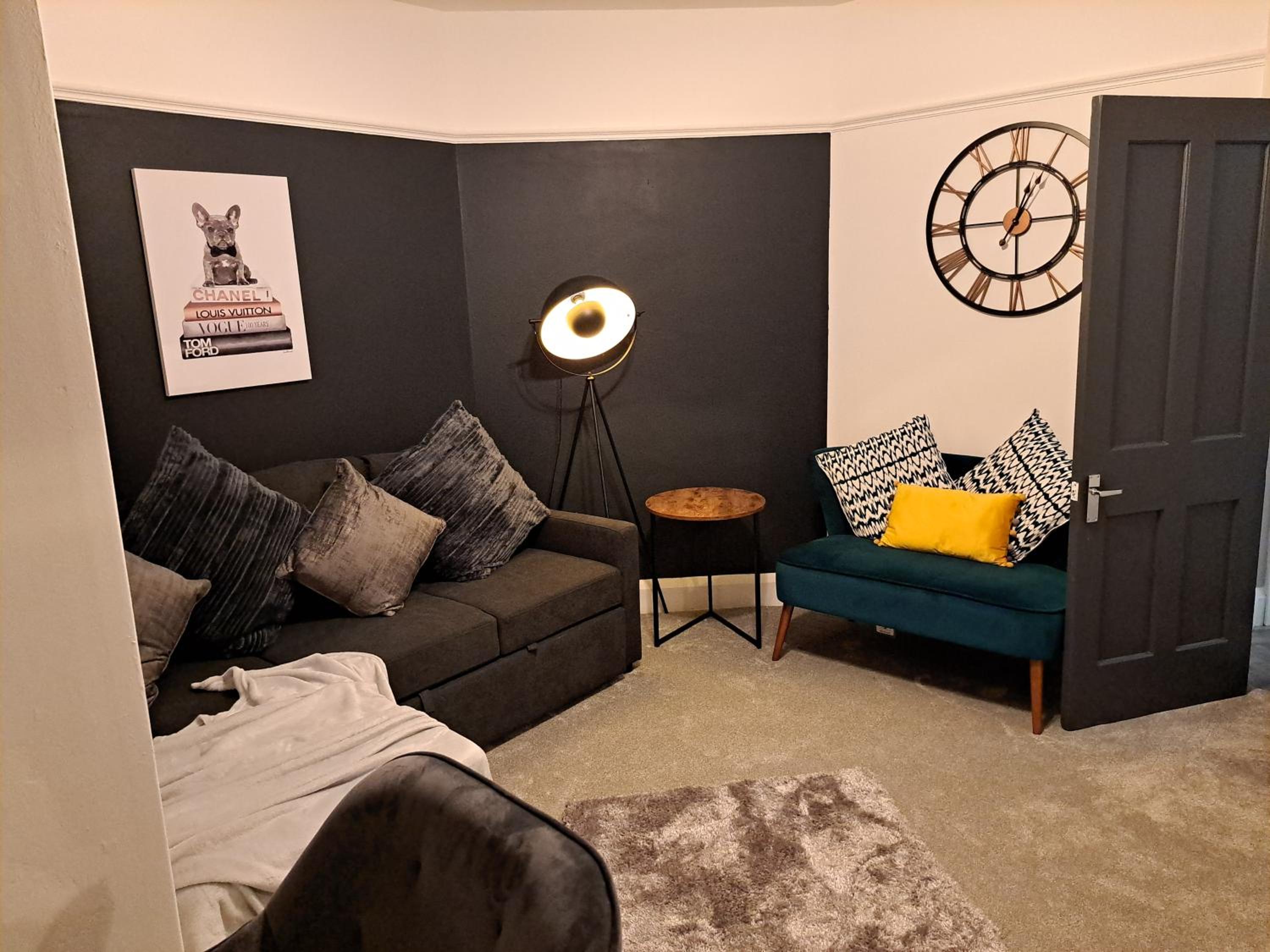 Manse Apartment