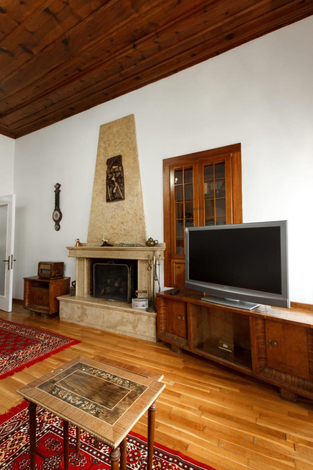 Emblematic House Apartment 2
