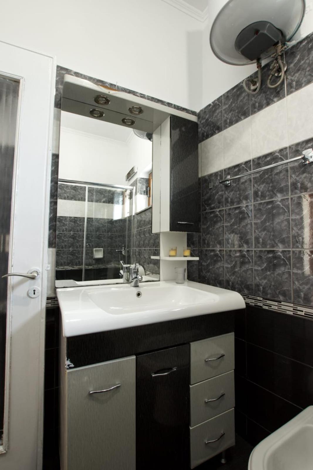 Emblematic House Apartment 2