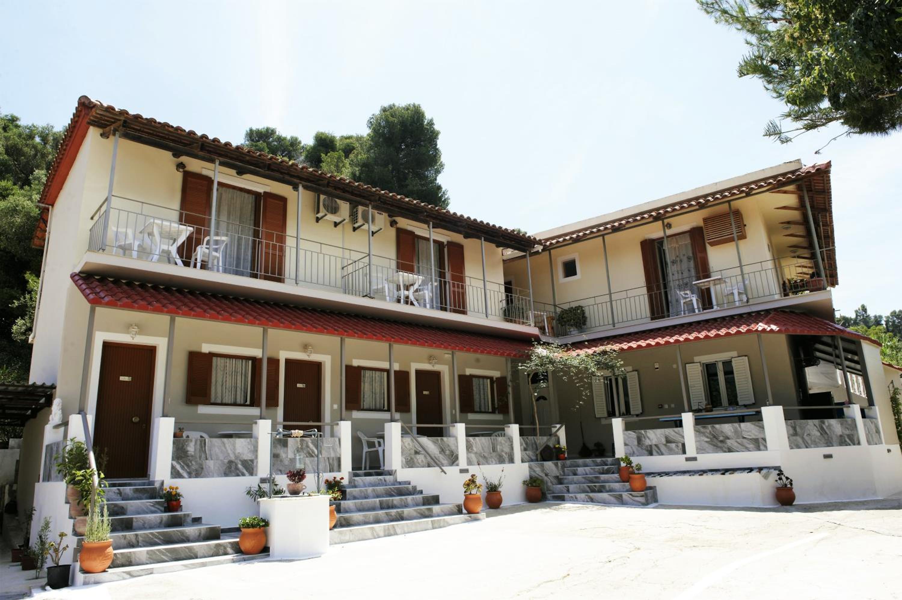 Hotel Petros Giatras - Rooms - Image 1