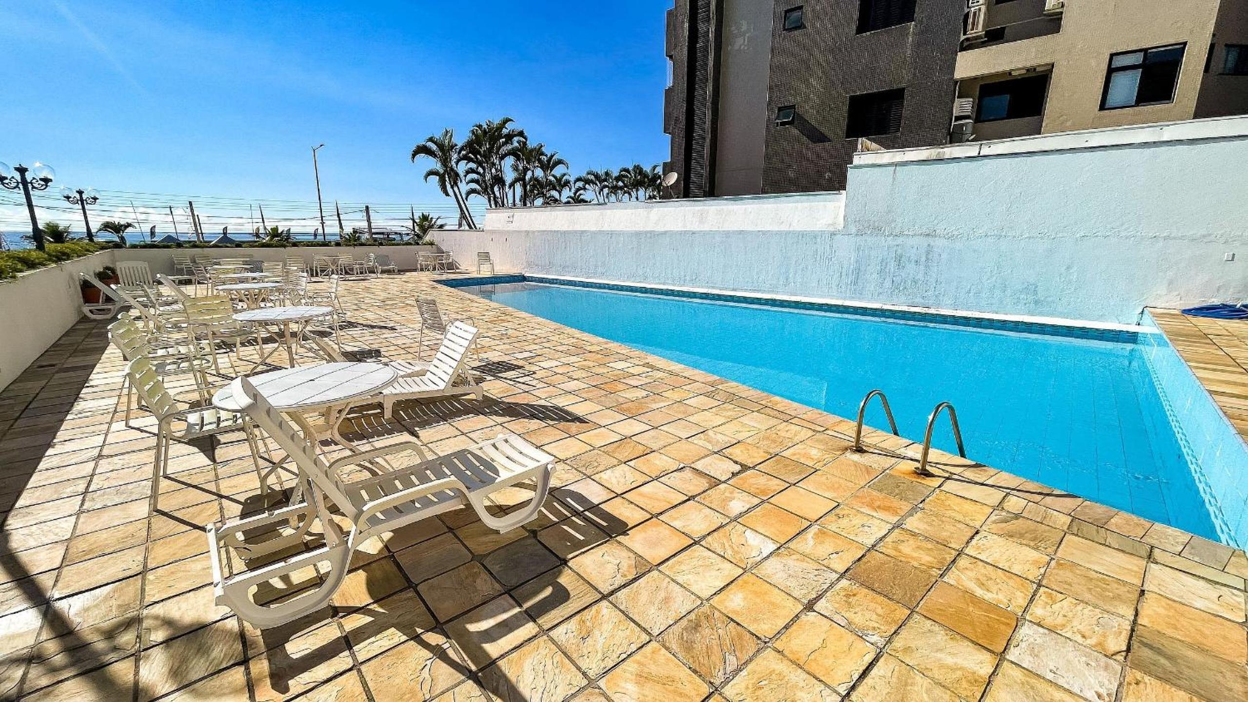 Charming Ocean Front Condominium with Swimming Pool
