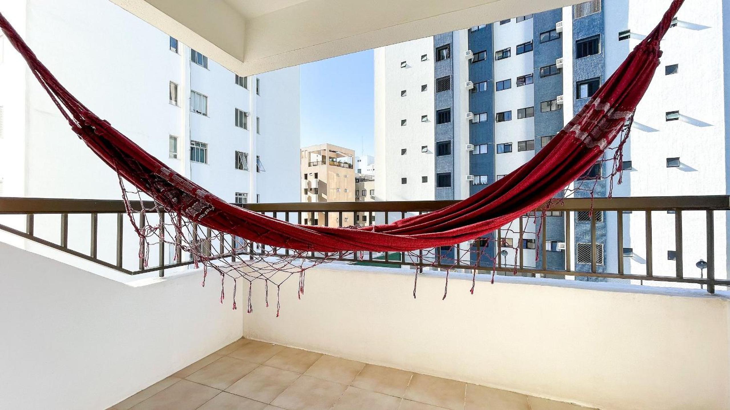 Charming Ocean Front Condominium with Swimming Pool