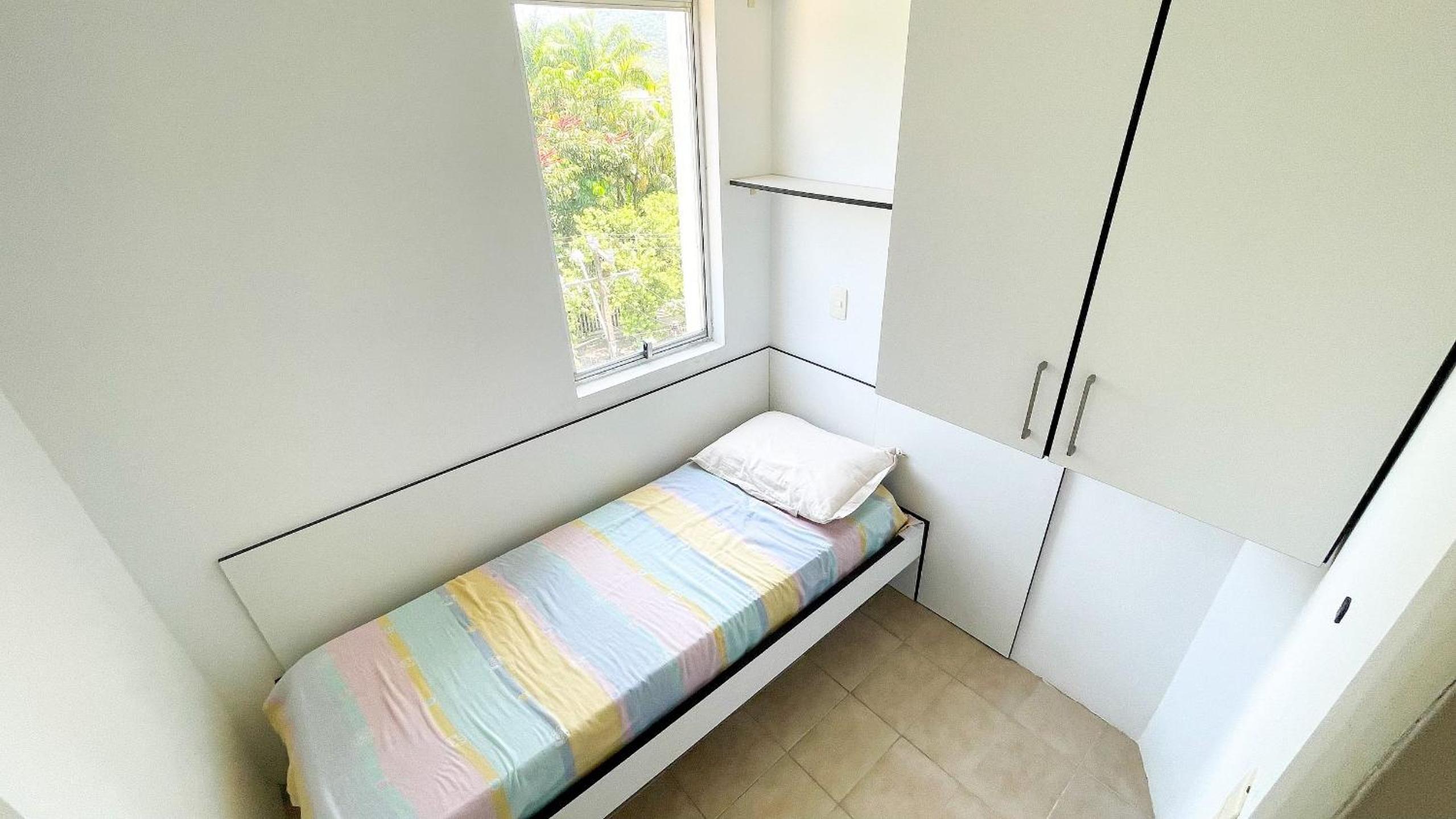 Charming Ocean Front Condominium with Swimming Pool