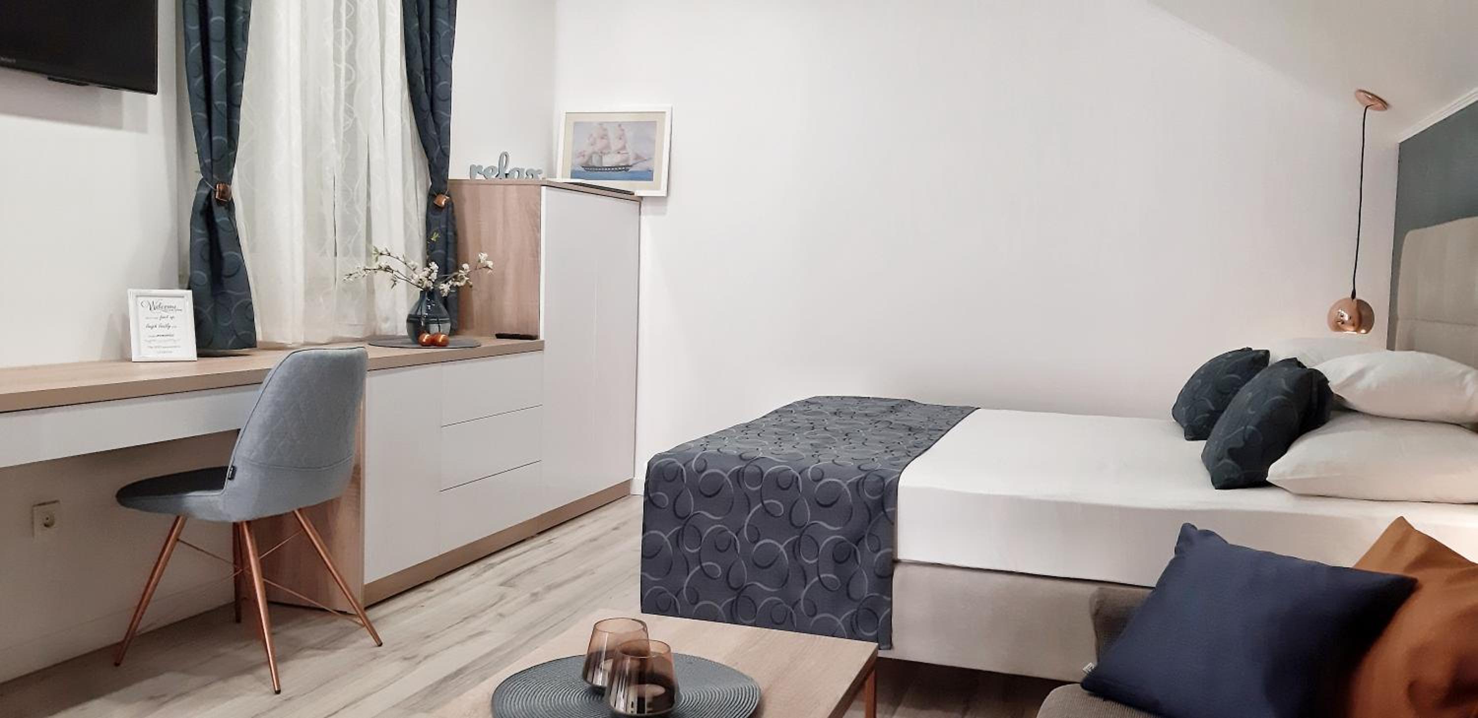 Villa Ana Apartments