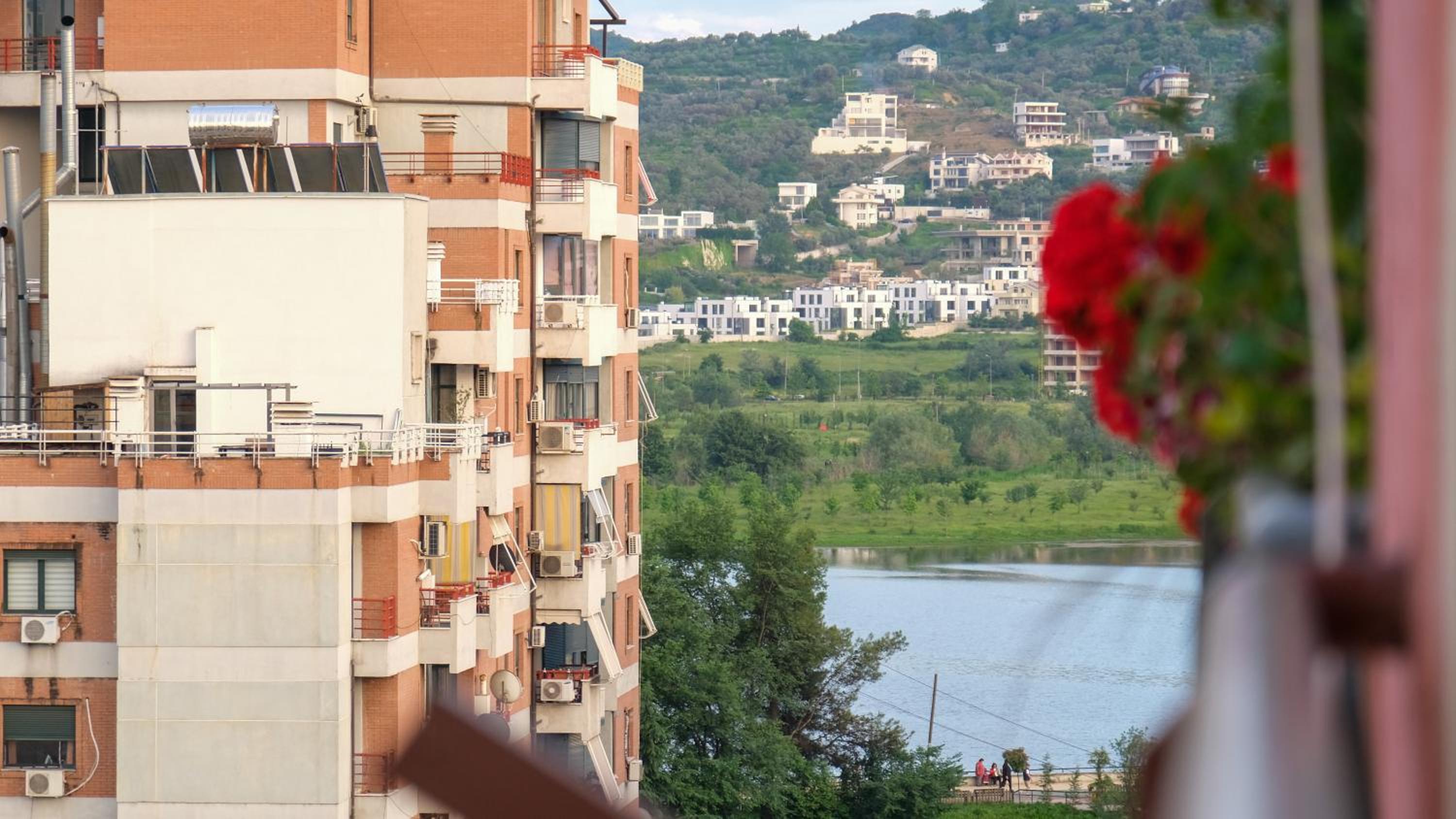 Downtown Grand Park Tirana