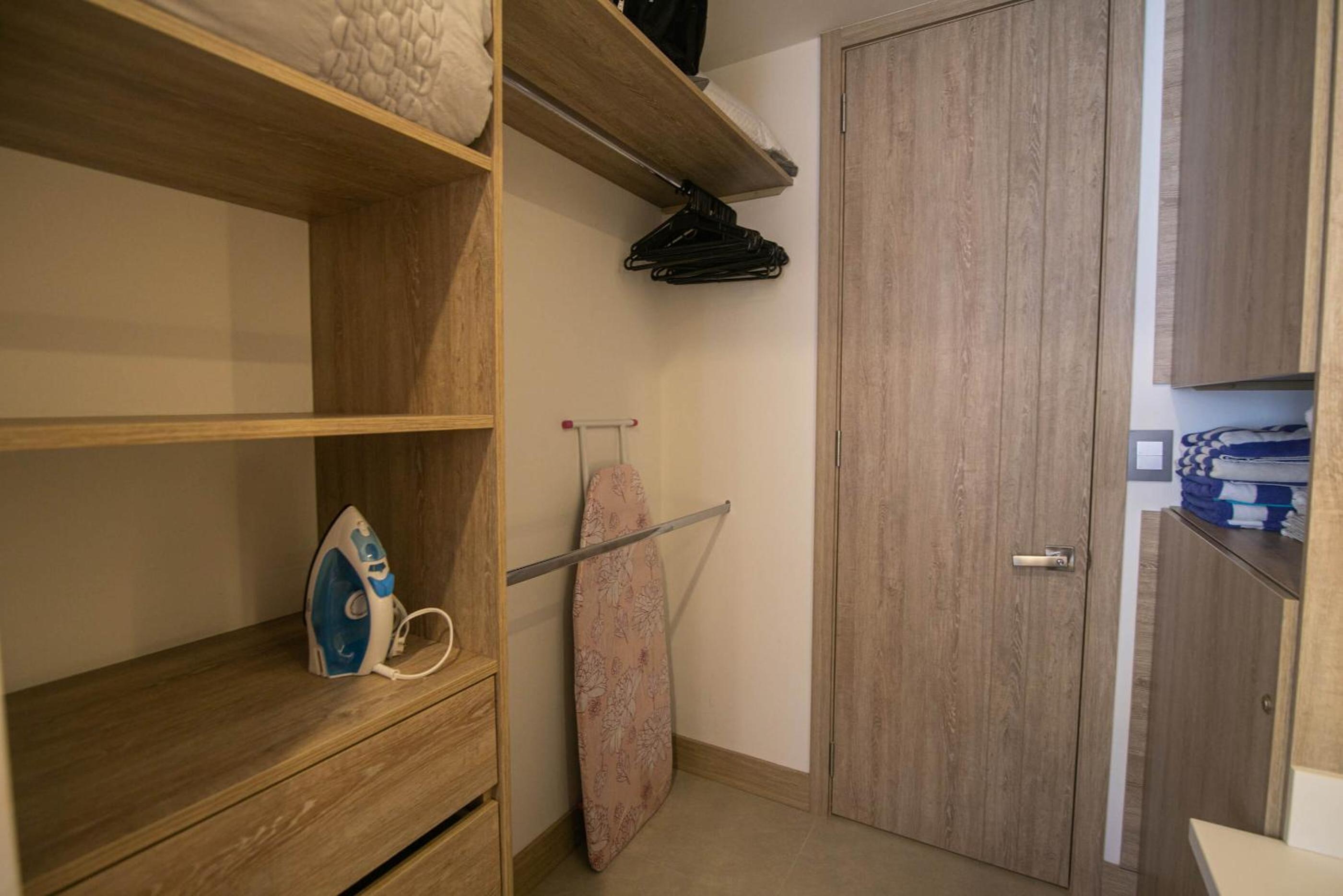 Apartamento en Condominio con acceso directo al mar en Cartagena