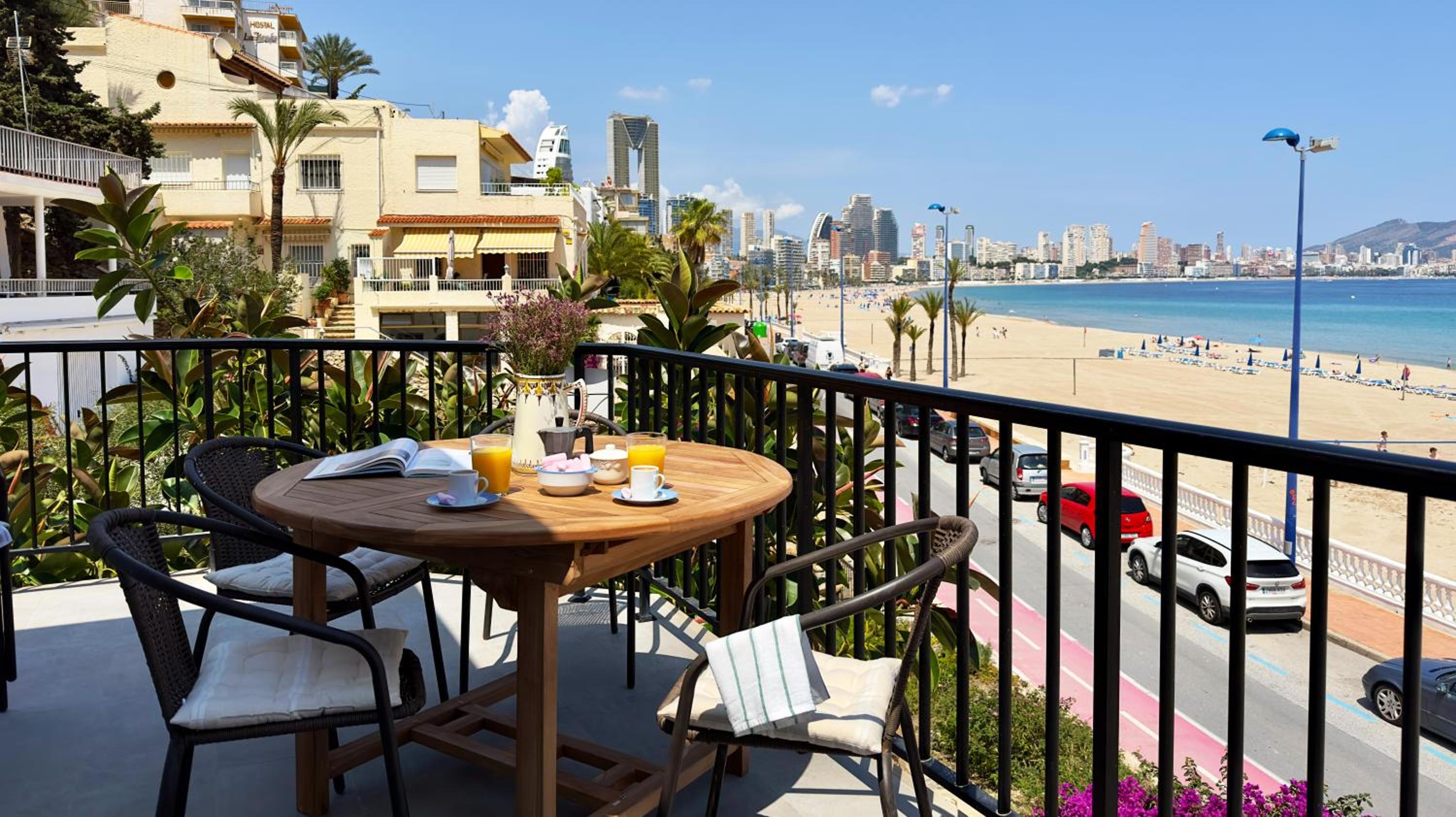 PARRALUE Beach front home