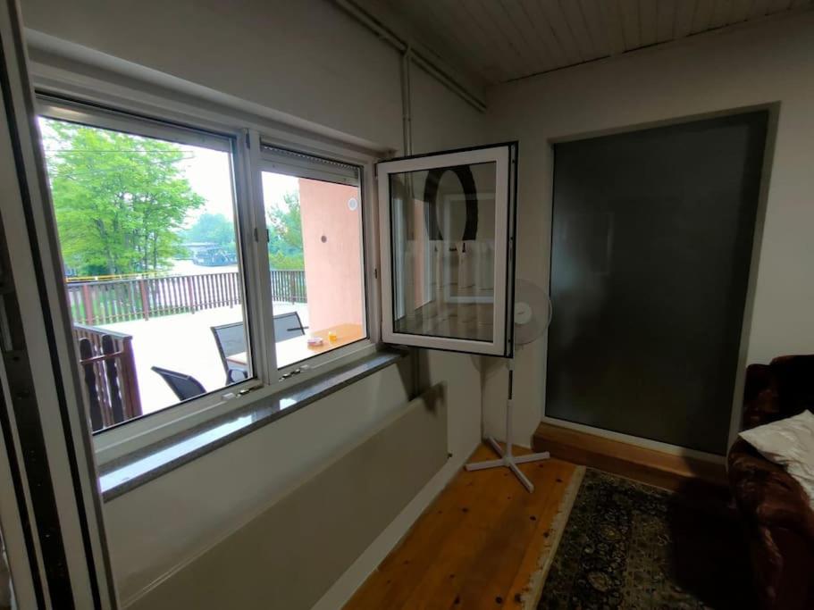 Riverside Panorama Apartment 2 near City Center Brko 2