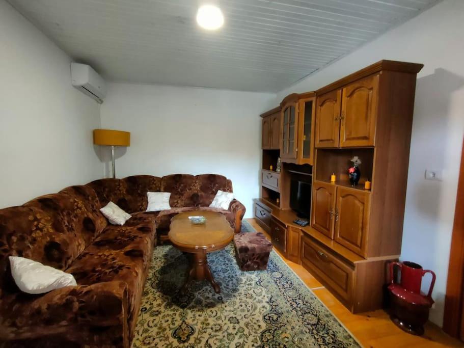 Riverside Panorama Apartment 2 near City Center Brko 2