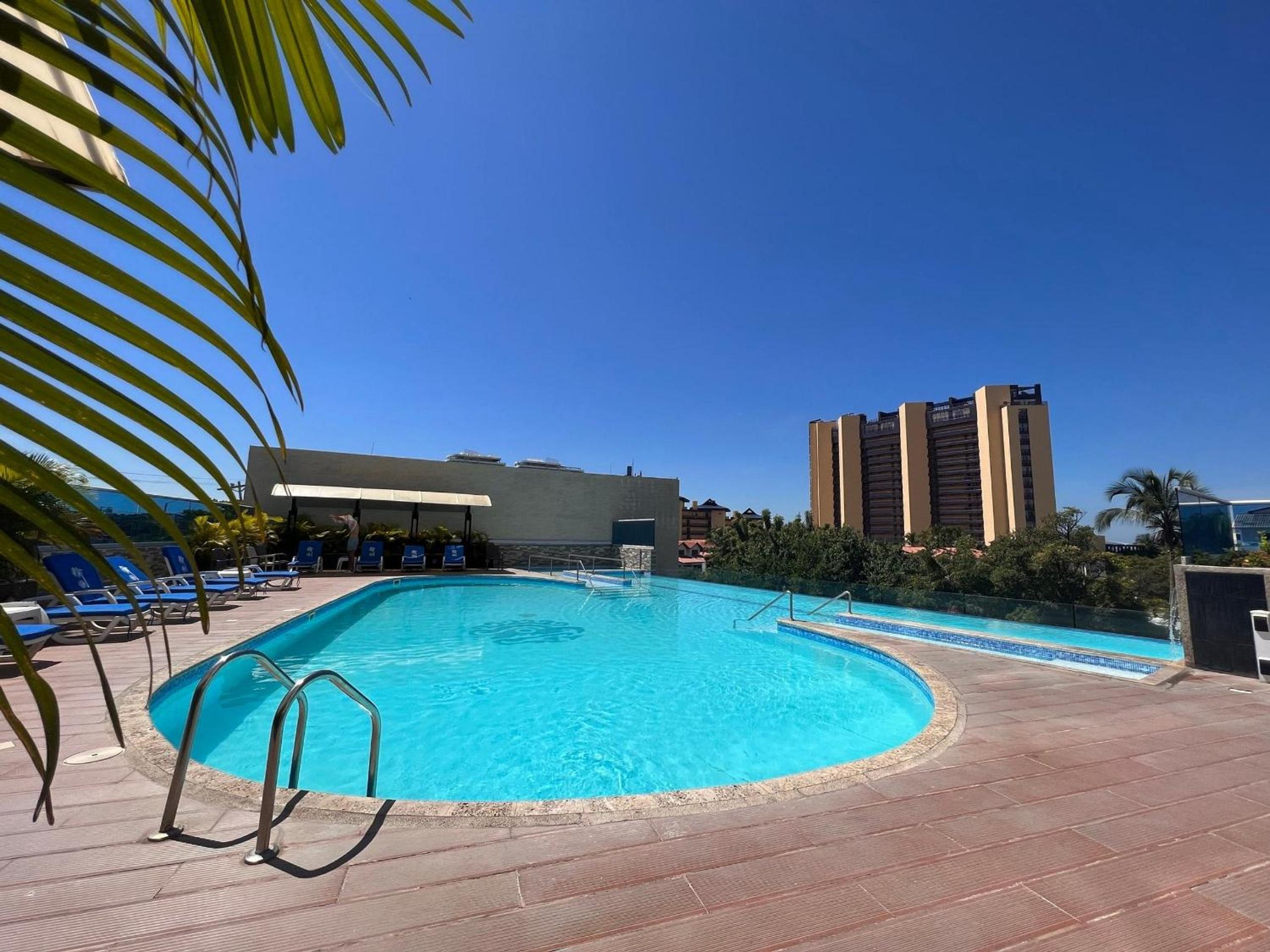 Hotel Hermoso Apto Familiar en sector Bello Horizonte - Image 1