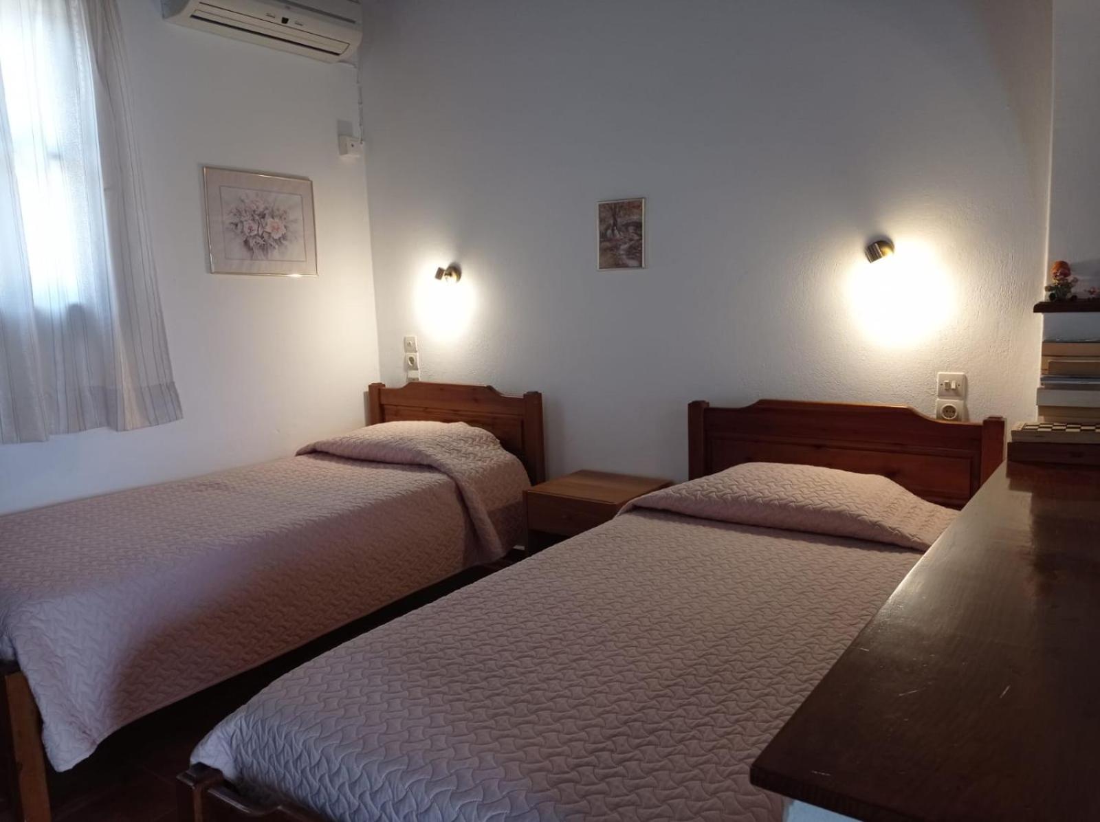 Studios Ioanna Limnionas Samos