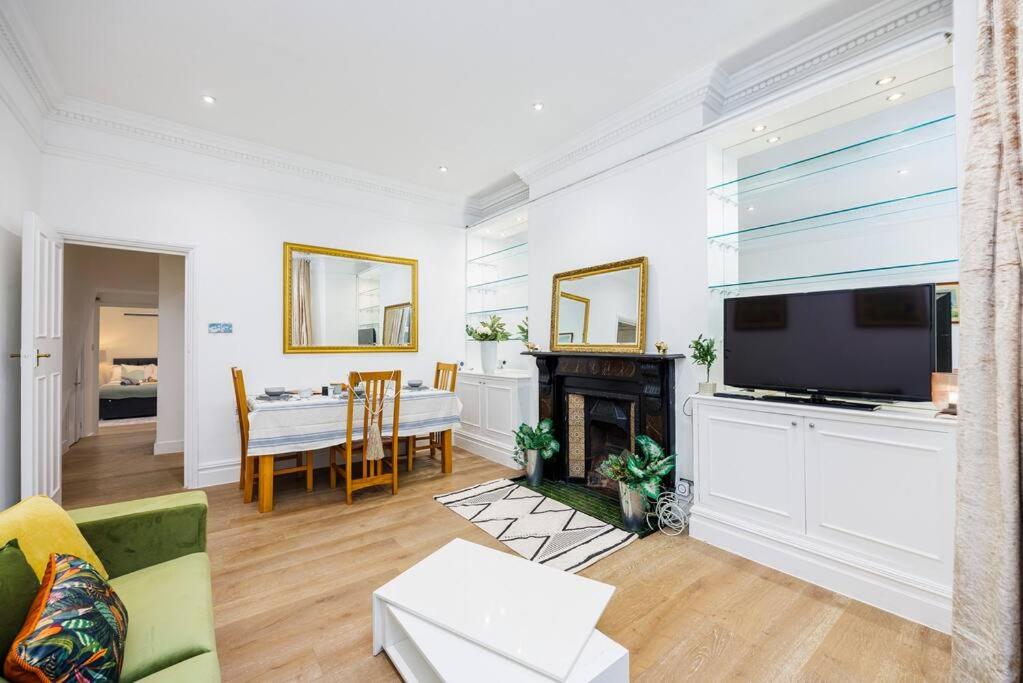 Pimlico Riverside- Amazing 1 bed