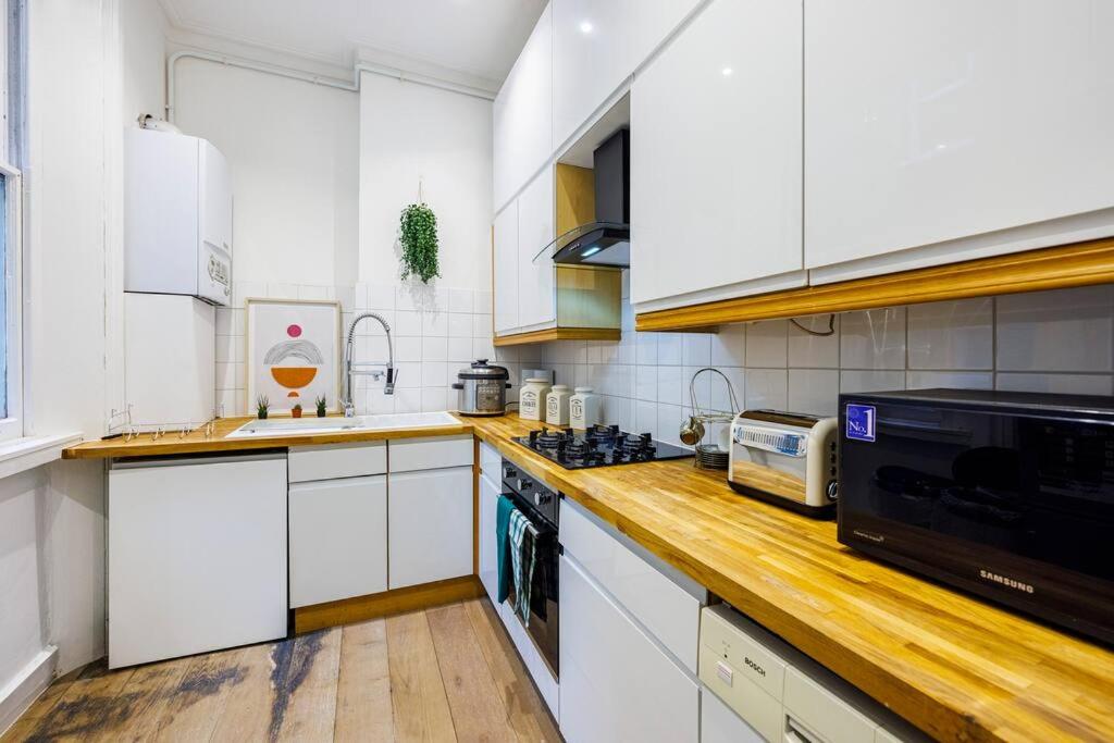 Pimlico Riverside- Amazing 1 bed