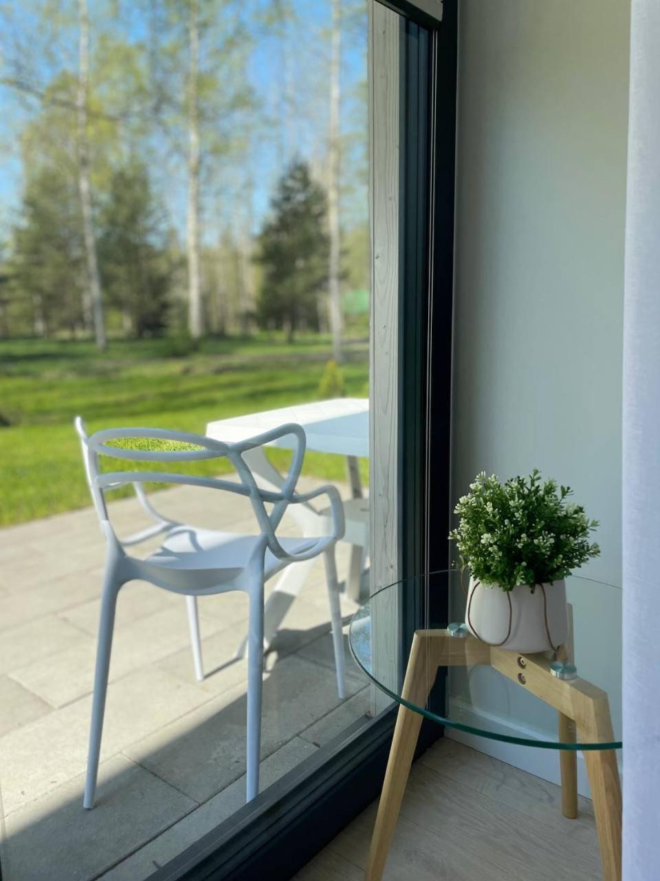 Three By The Sea apartments at Albatross Home view 4