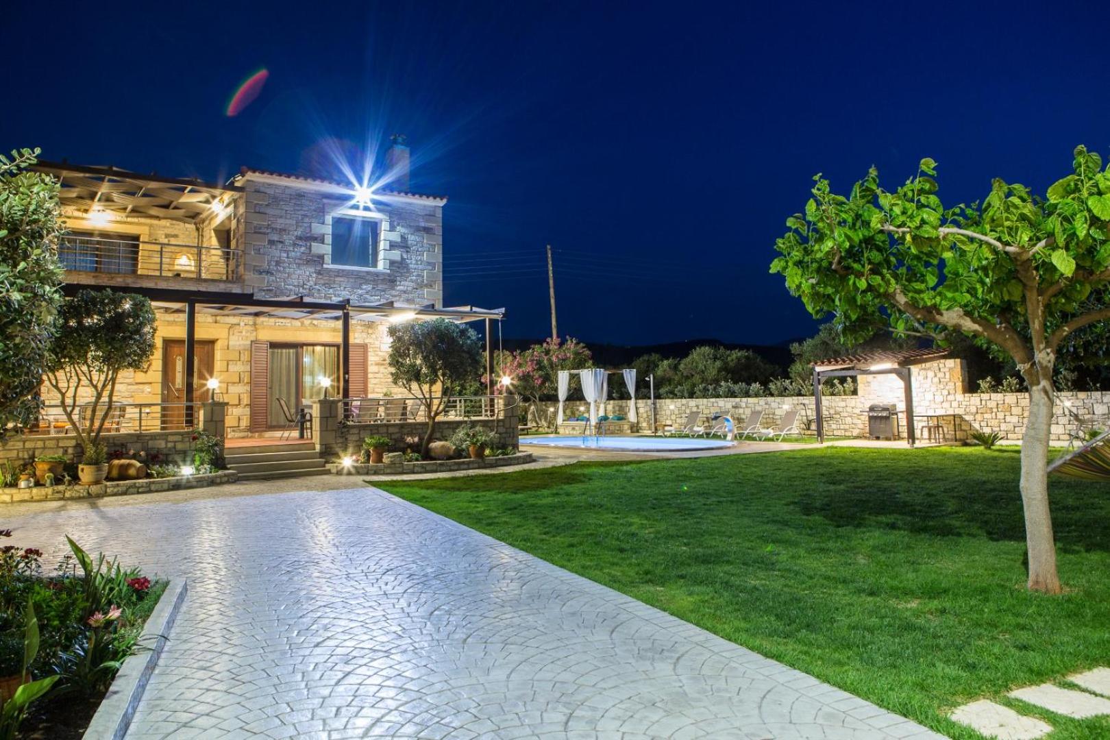 Villa Drapanias Homeleader