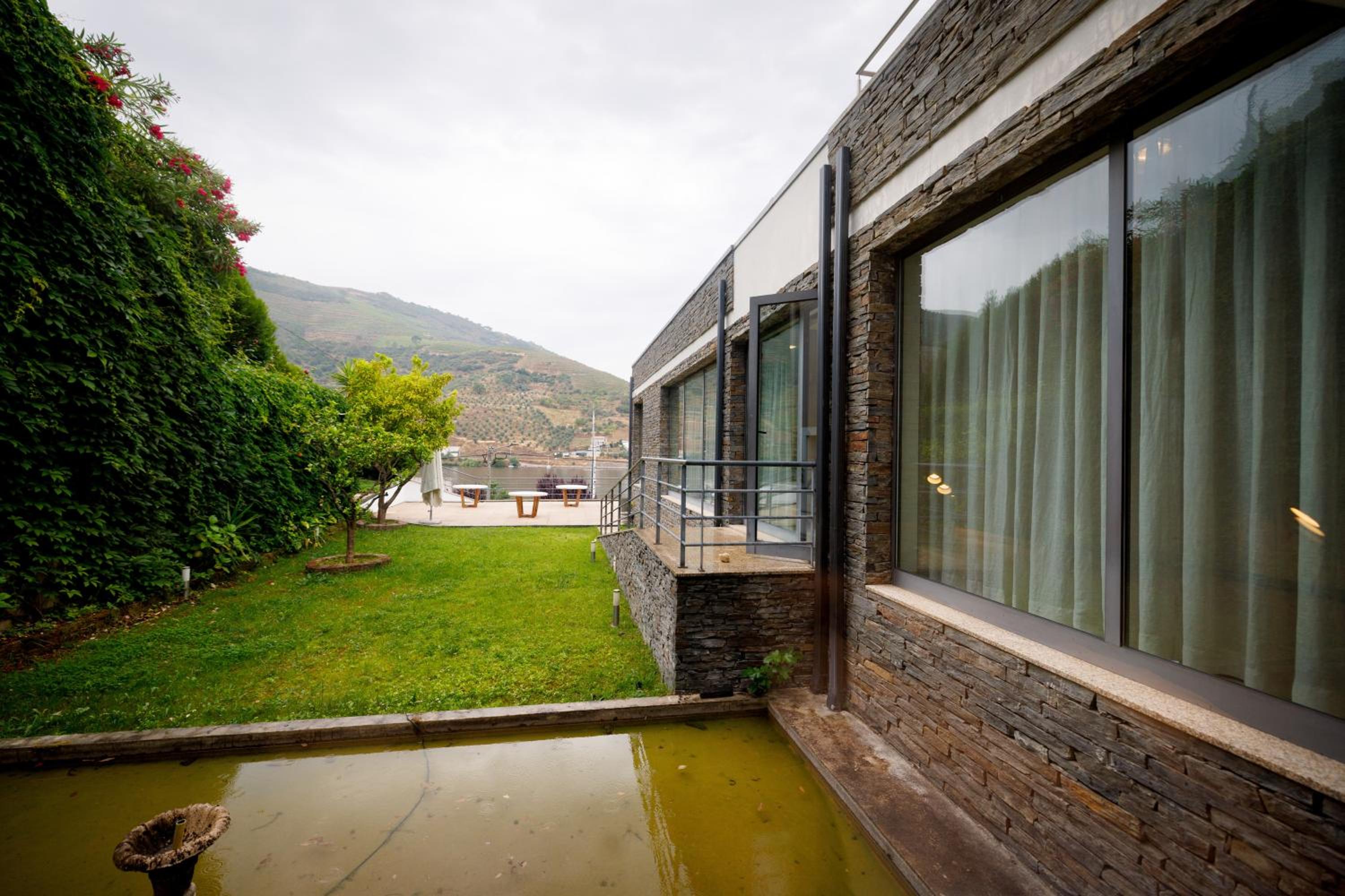 Hotel Folgosa Douro - Image 1