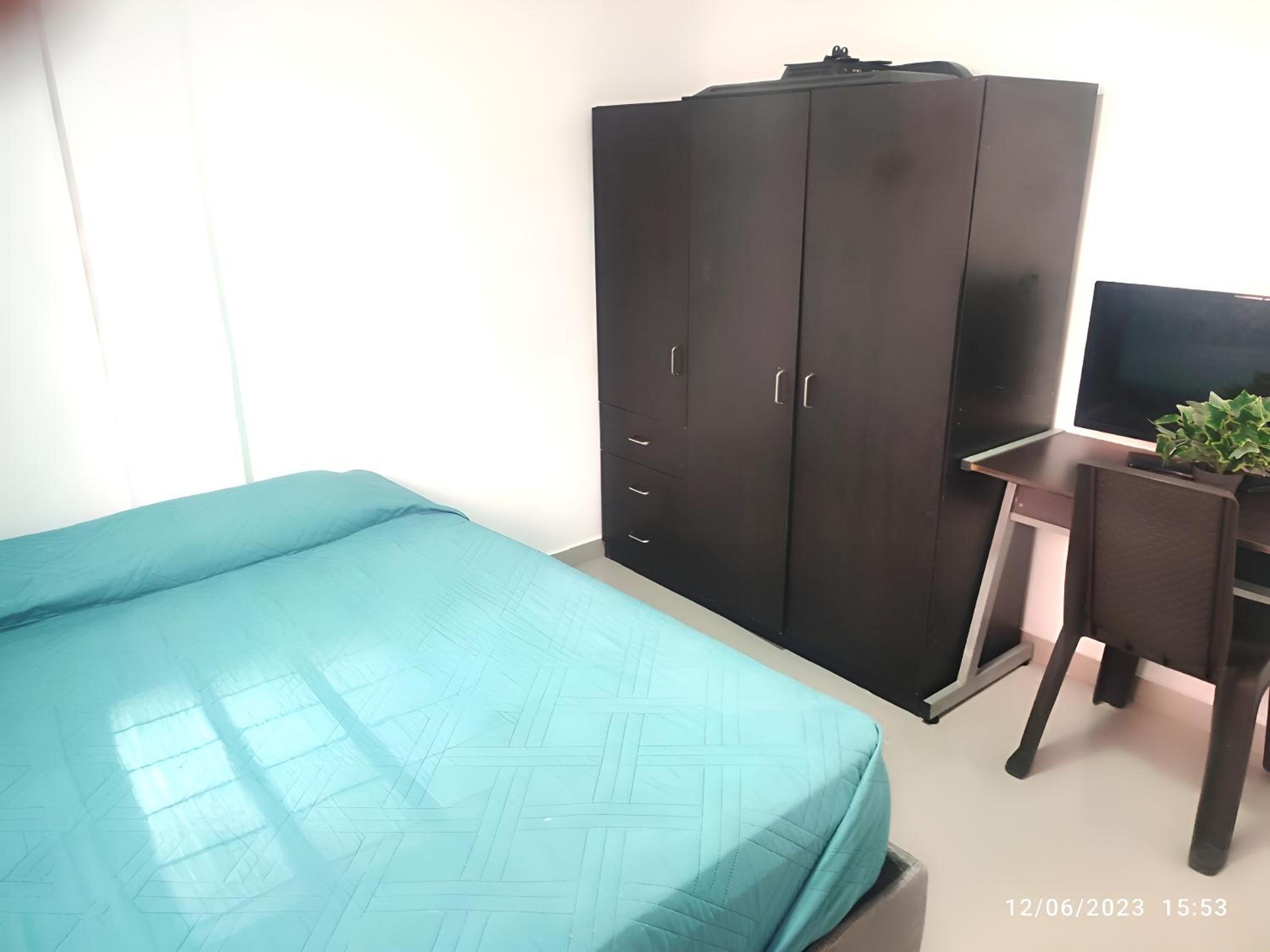 Habitación en casa ambiente familiar