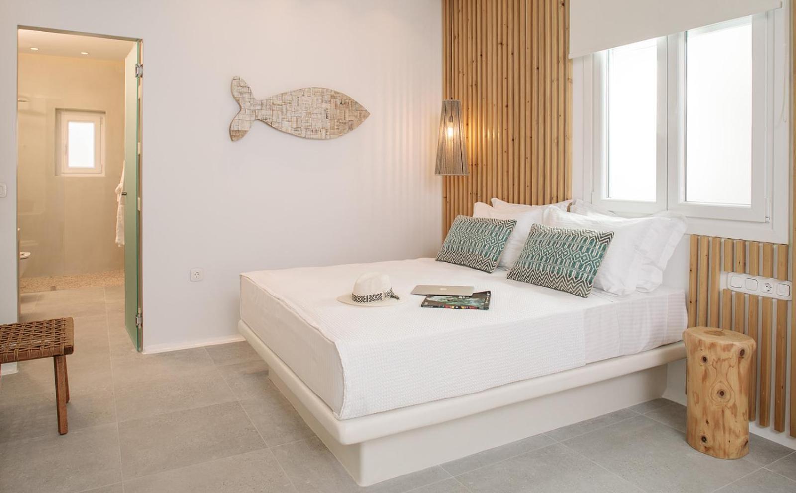 Hora Seaside Suites photo 5