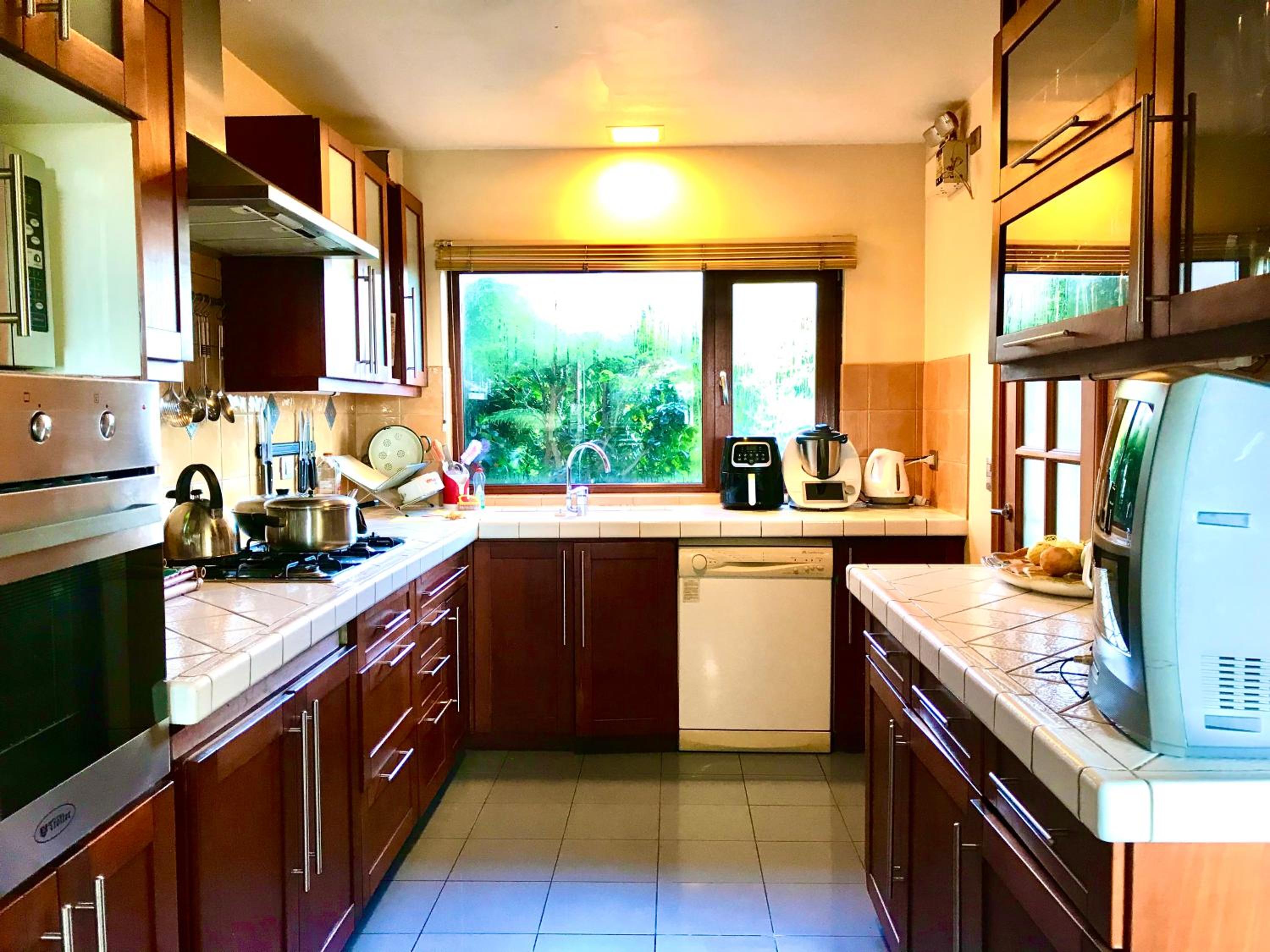 Casa Familiar con Vista al campo y al lago