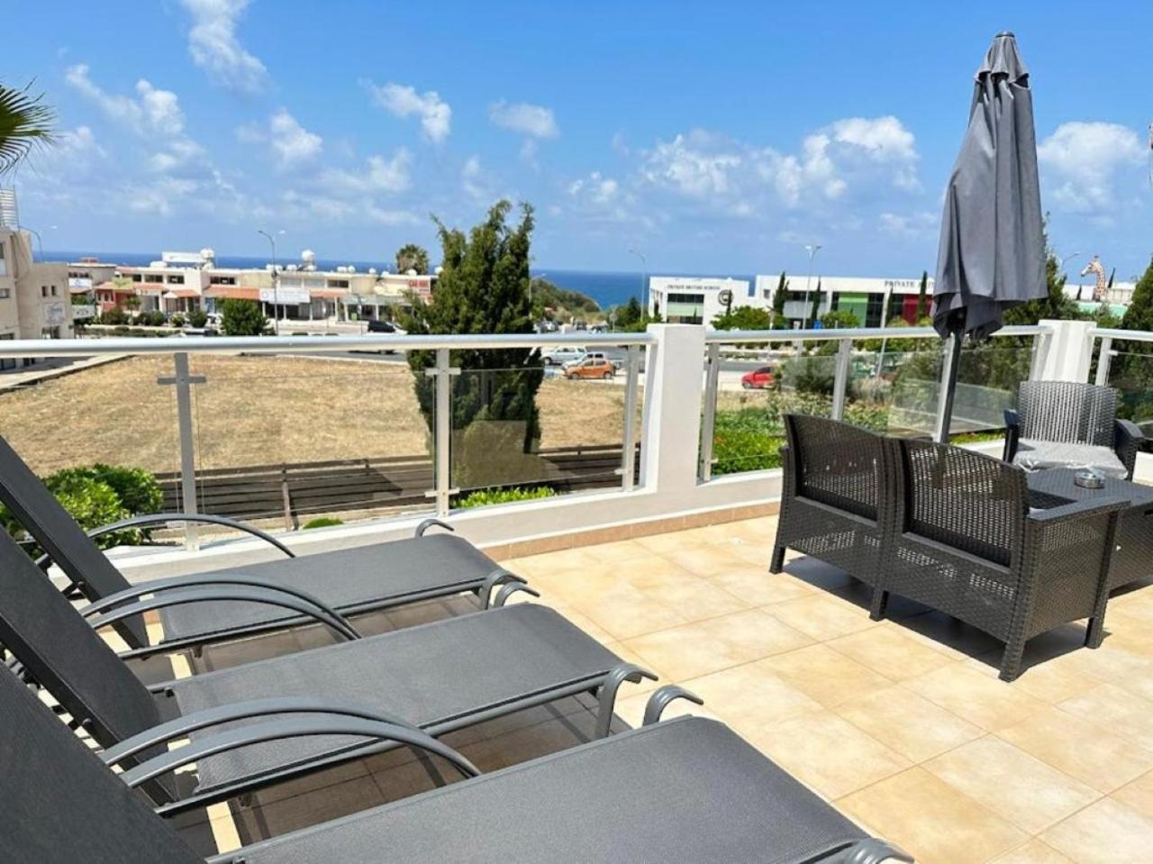 H&O Alina Sunset Apartment