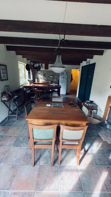 Preciosa casa con diseño único