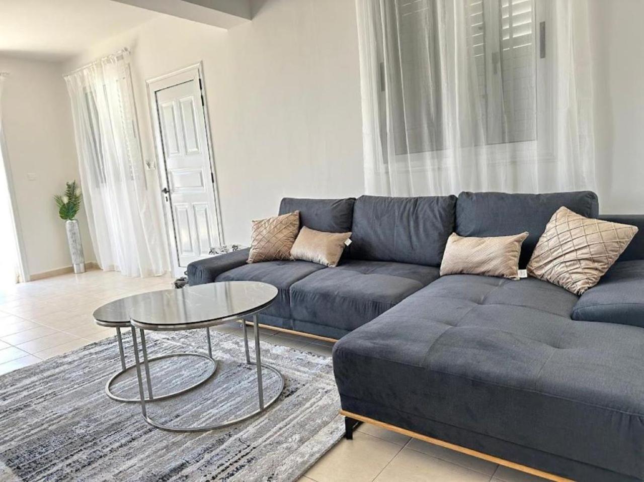 H&O Alina Sunset Apartment