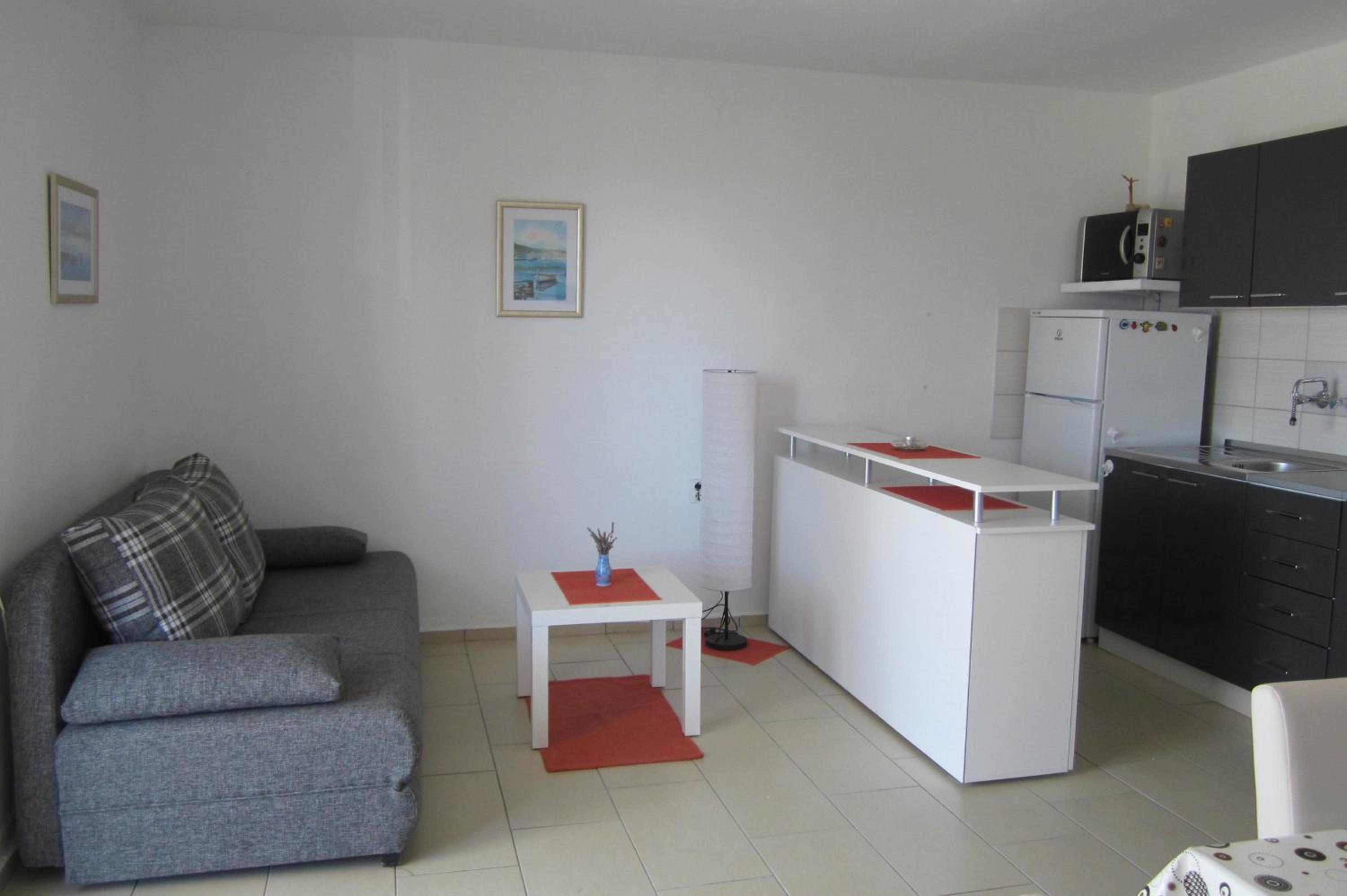Holiday Home Mirta view 4