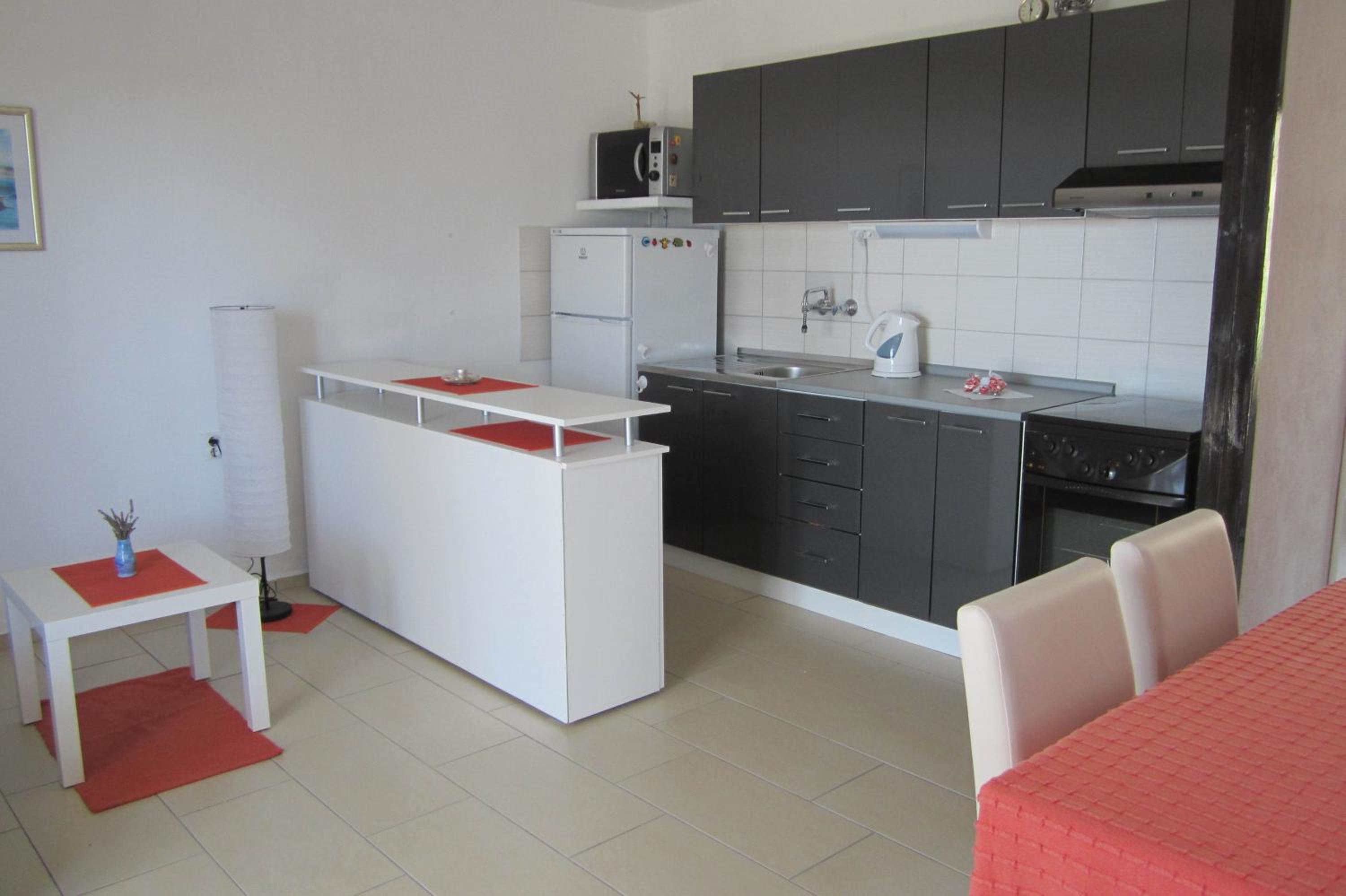 Holiday Home Mirta view 5