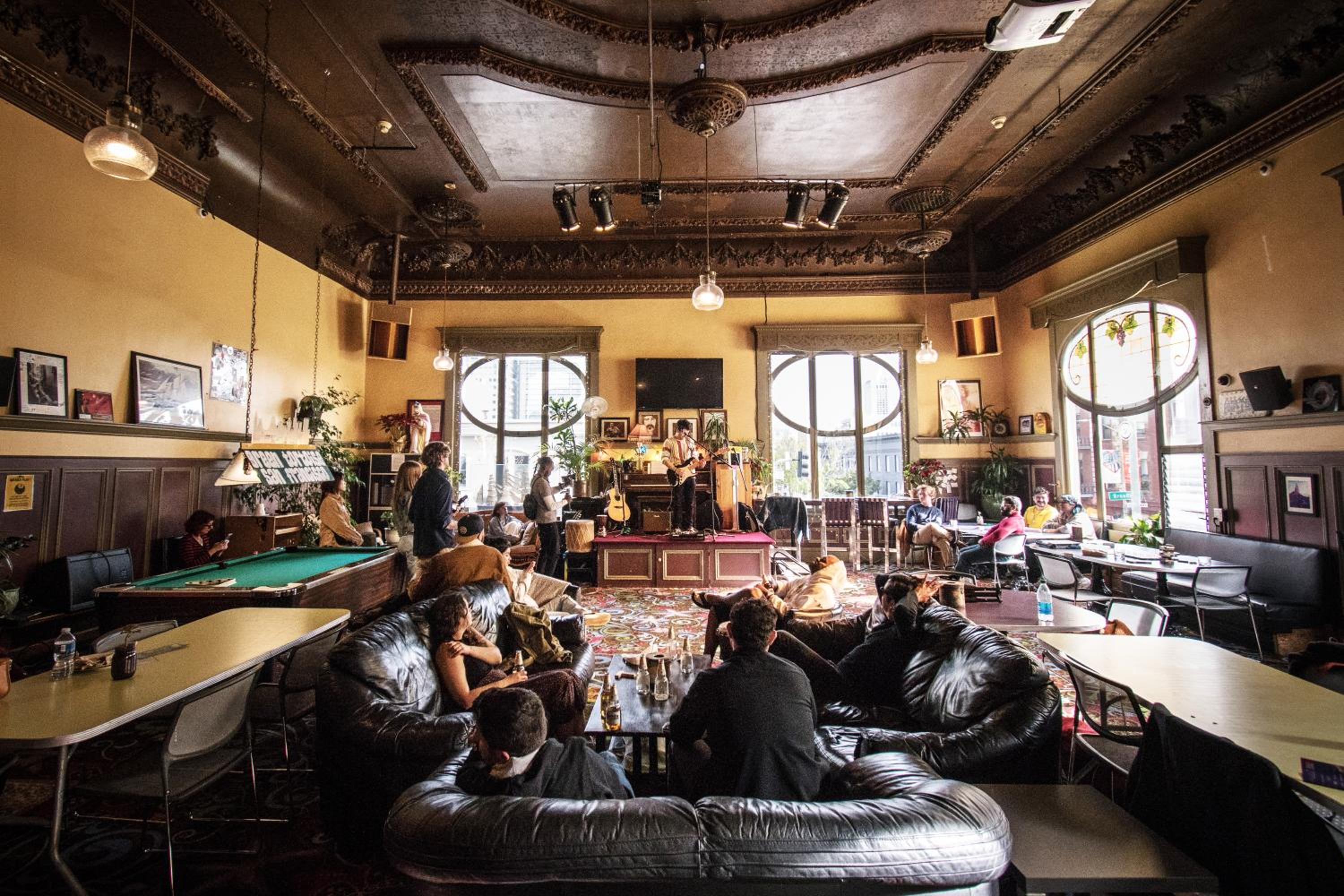 lounge