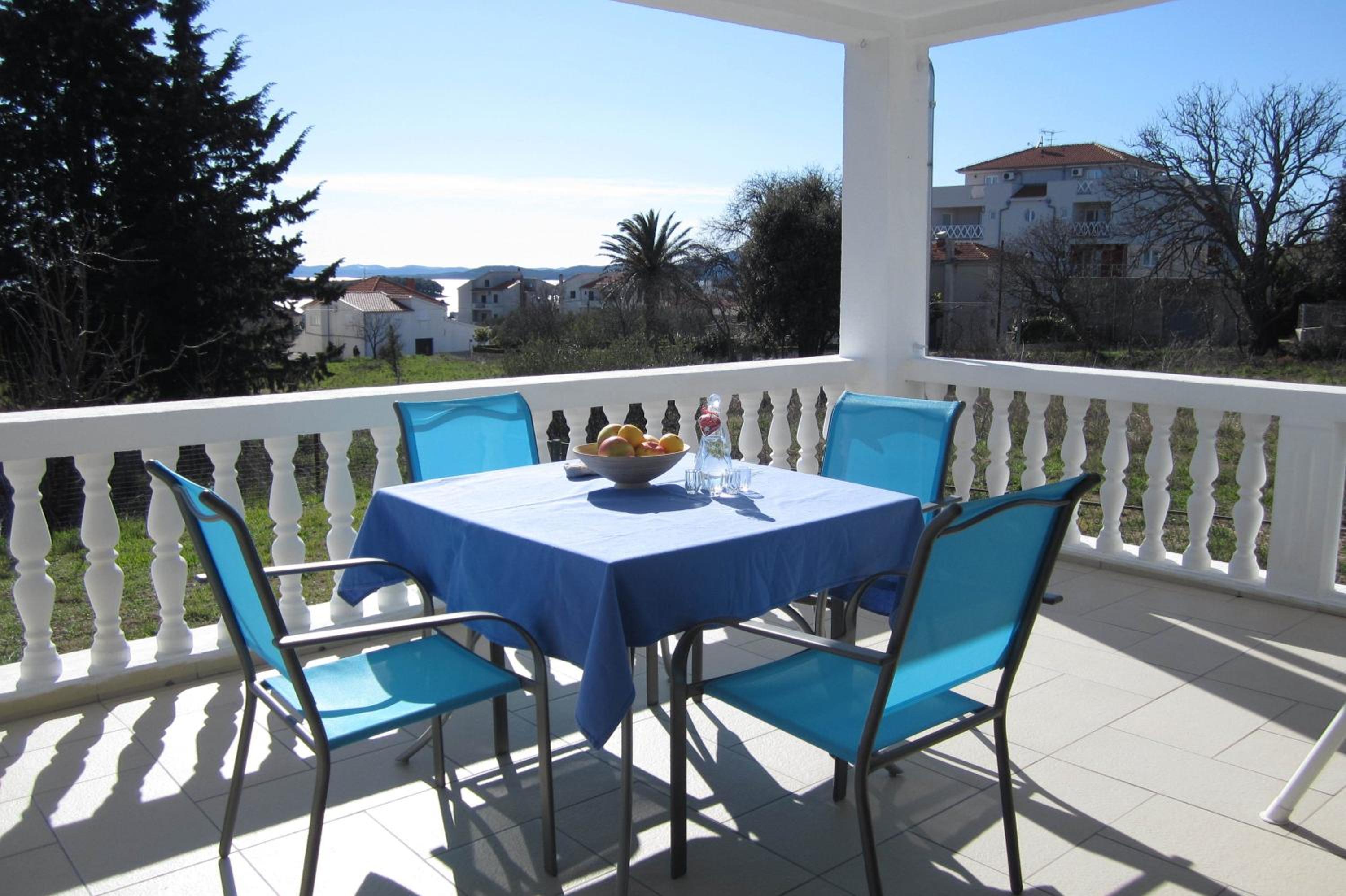 Holiday Home Mirta view 3