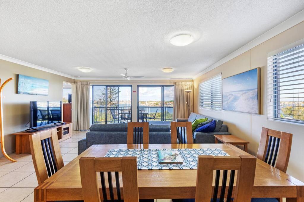 Riverdance Apt. 17