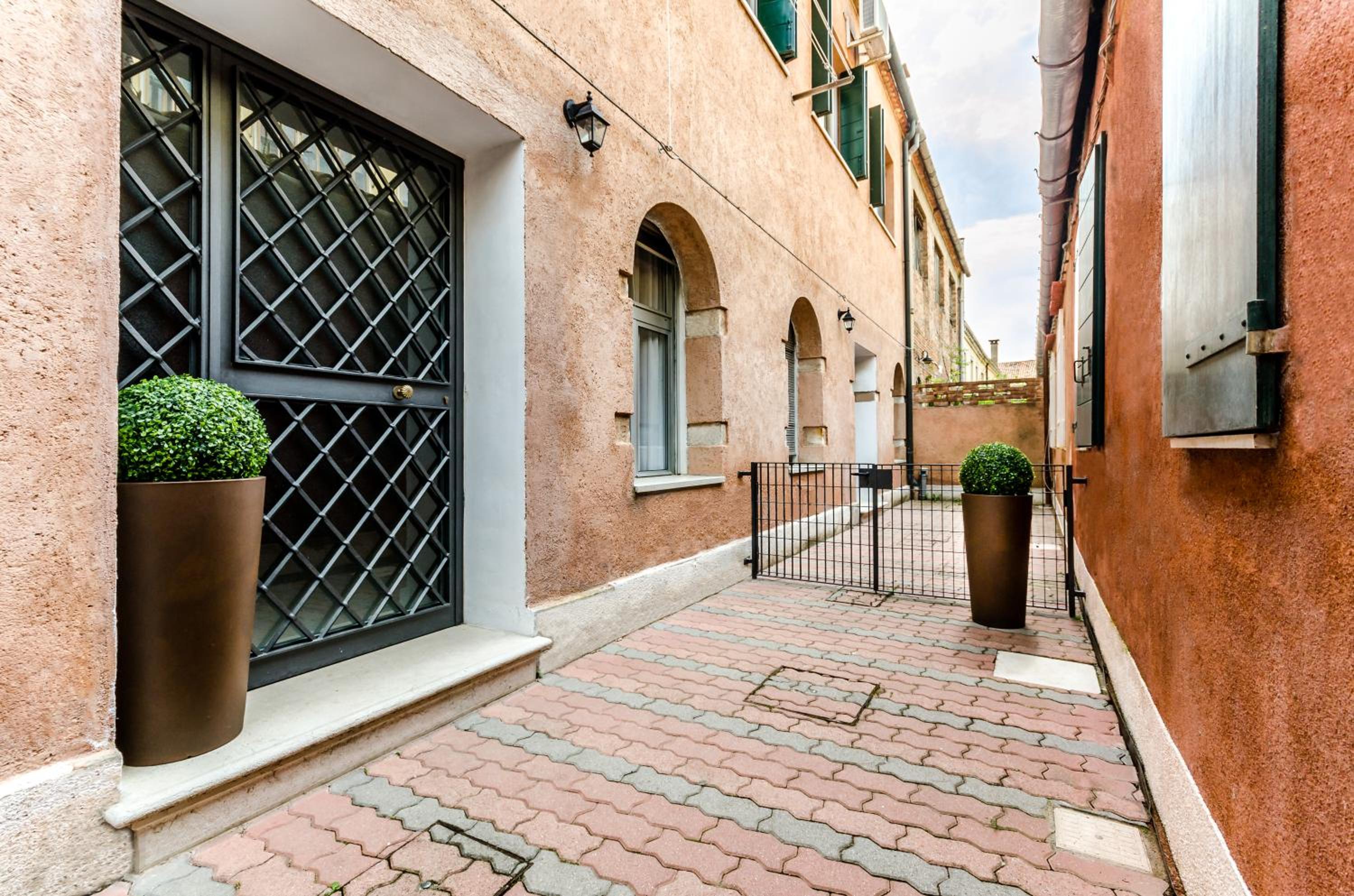 Cannaregio II Apartments