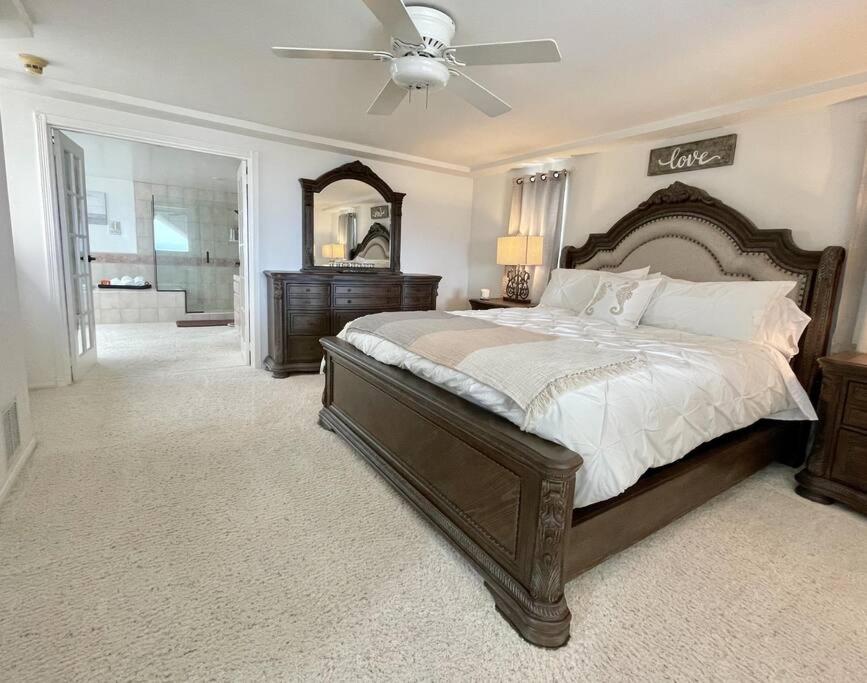 Beach House located in quiet community.