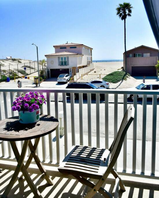 Beach House located in quiet community.