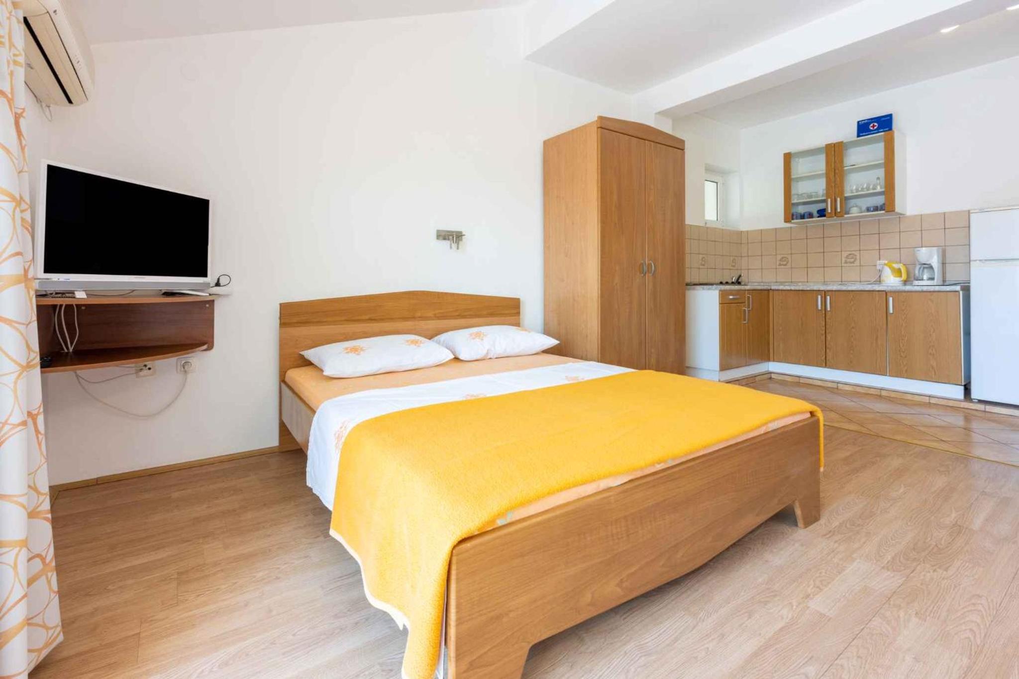 Apartments in Crikvenica 44145 view 2
