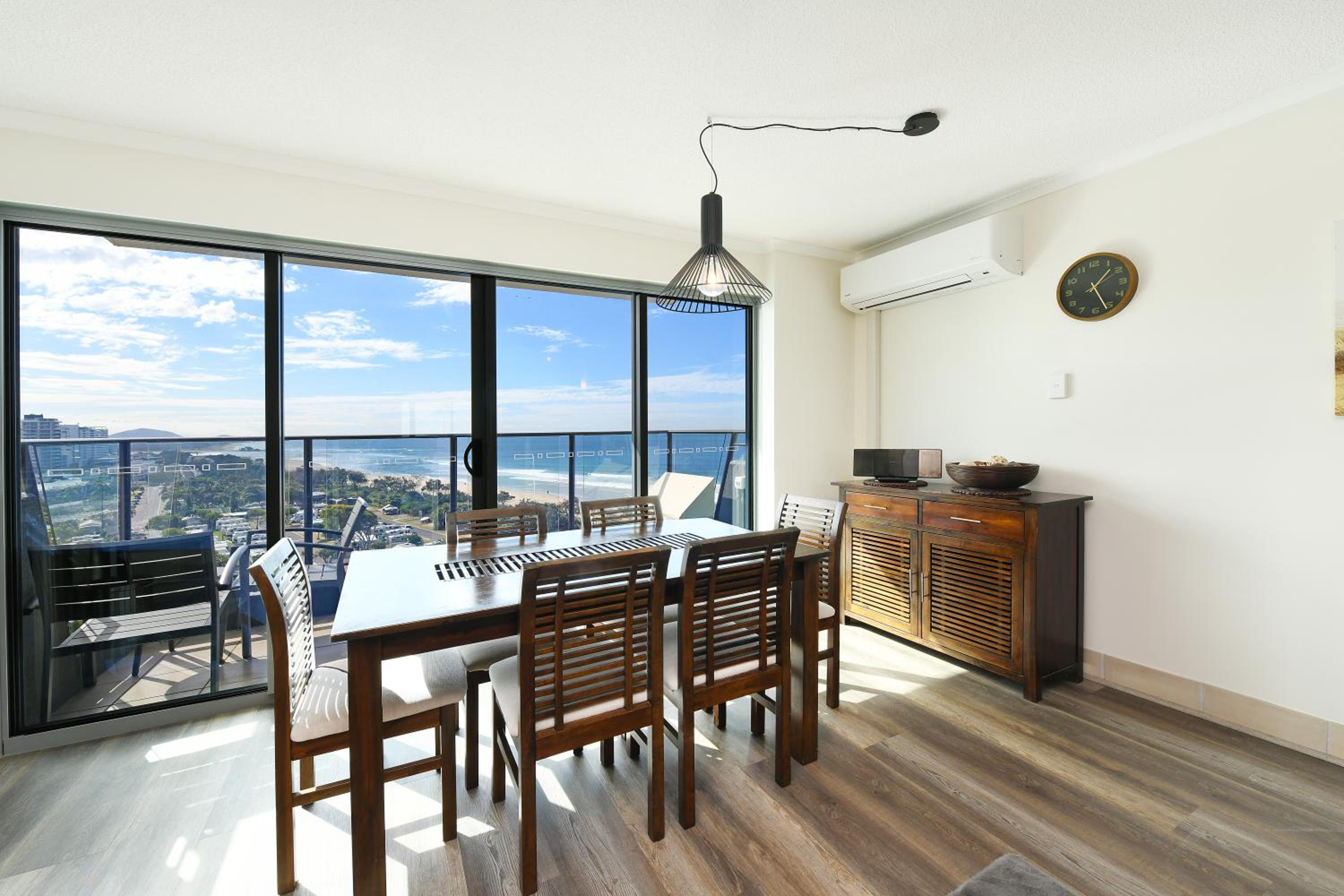 Beachfront Towers, photo 34
