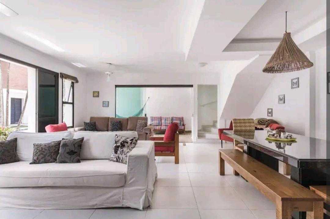 Casa em Condomínio Enseada - Perequê Mirim - Ubatuba